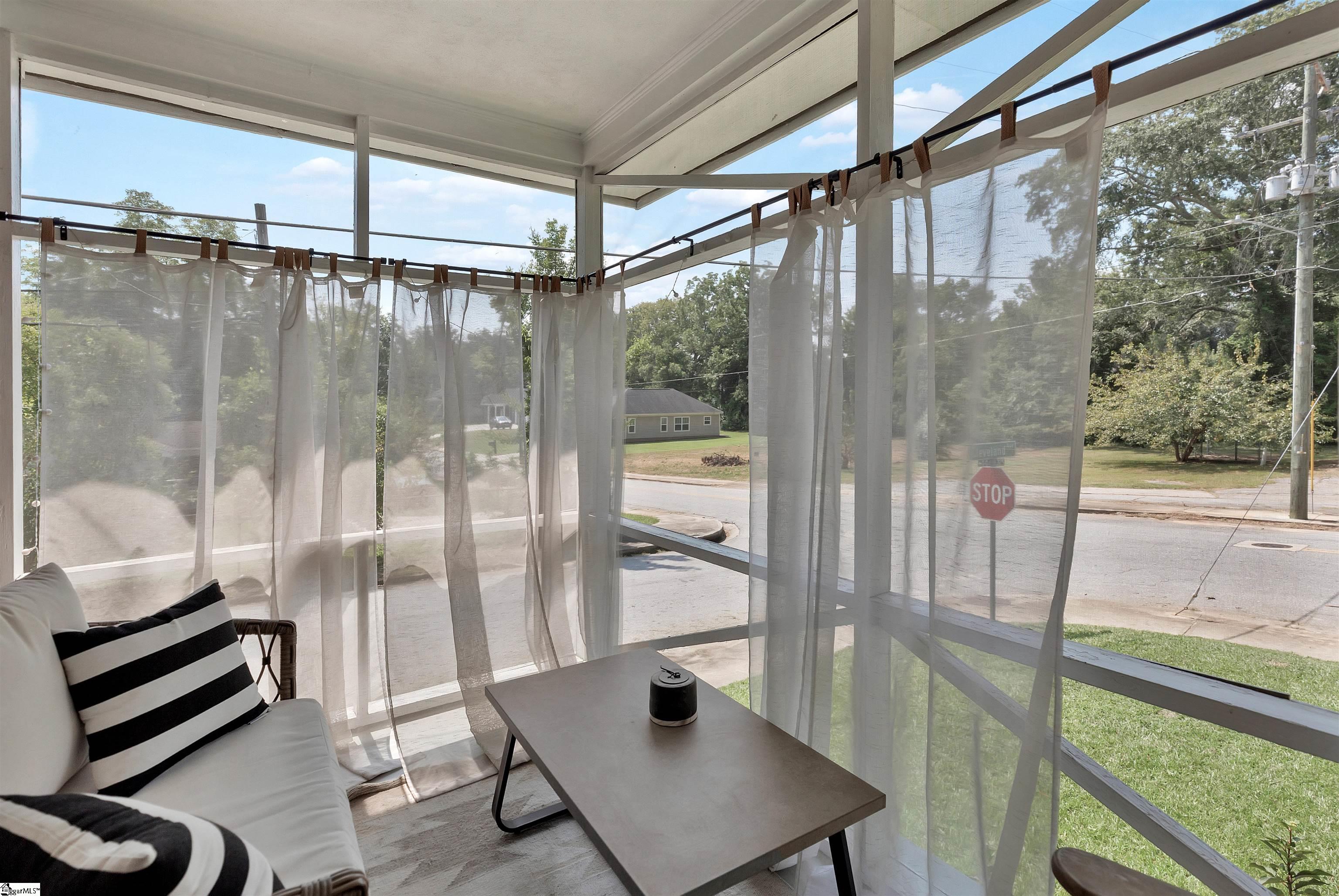 1413 S McDuffie Street Anderson, SC 29624