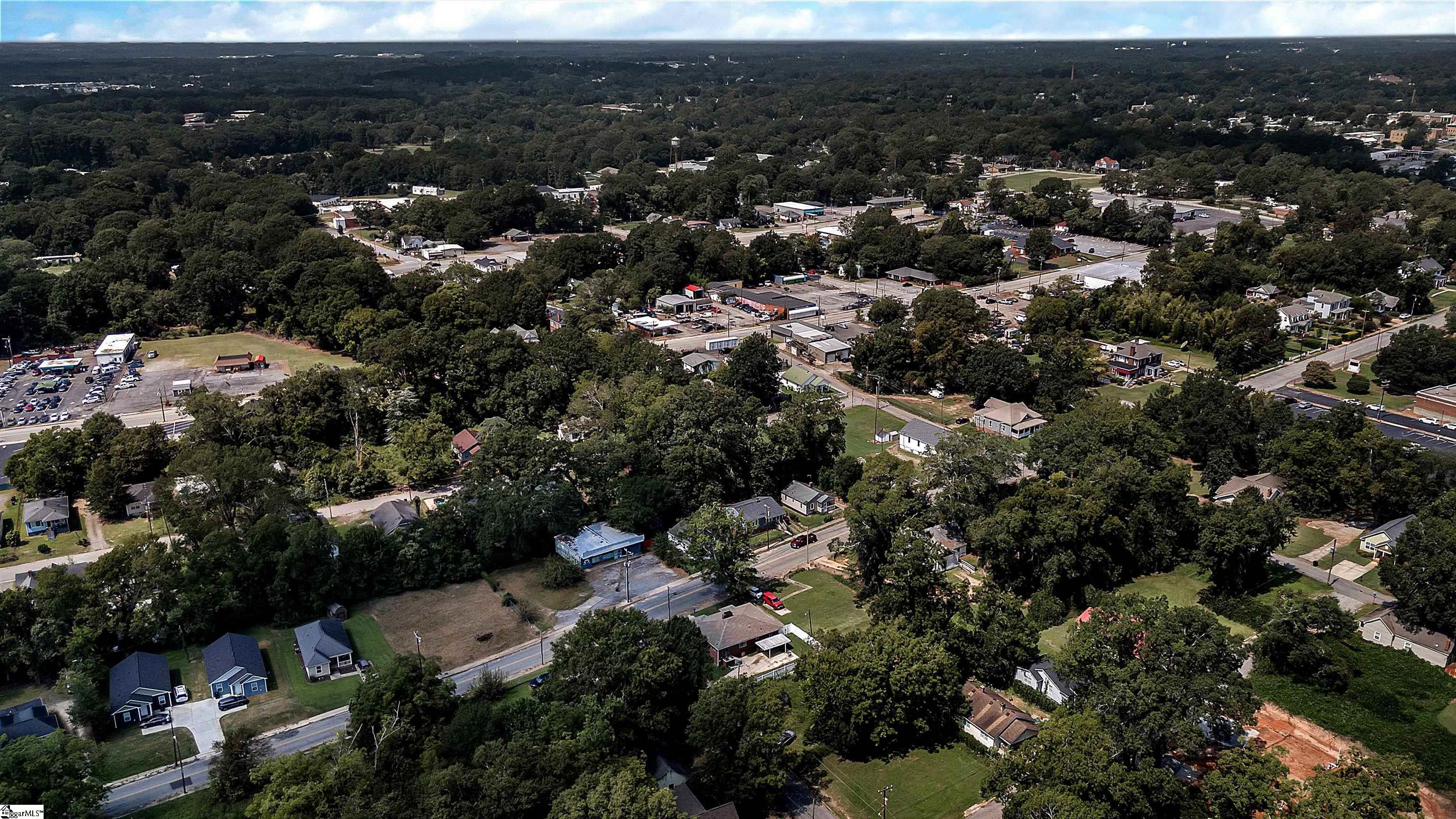 1413 S McDuffie Street Anderson, SC 29624