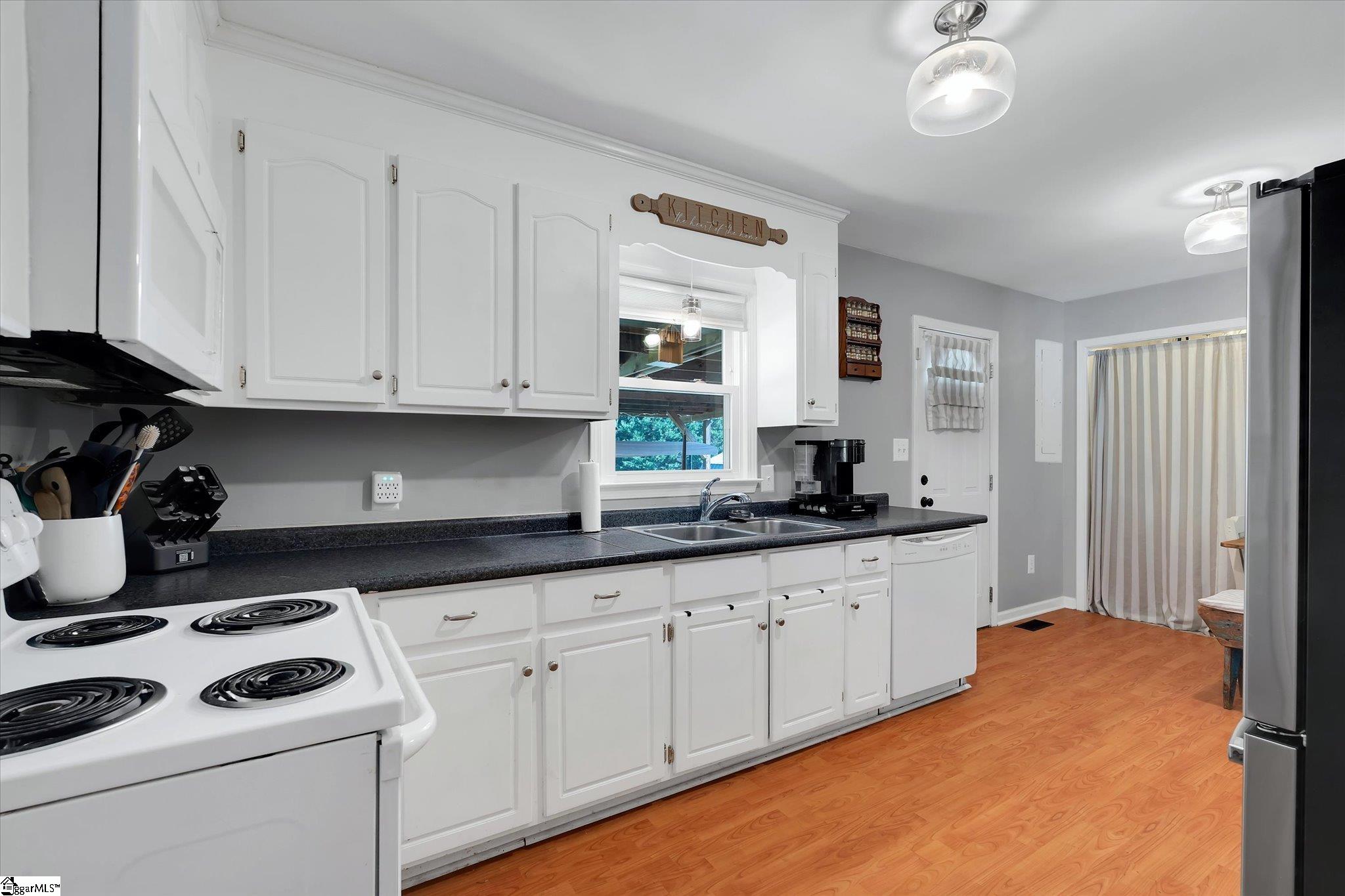 1208 Five Forks Road Pendelton, SC 29670