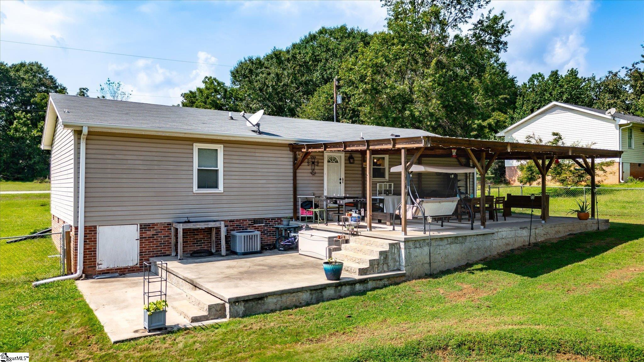 1208 Five Forks Road Pendelton, SC 29670