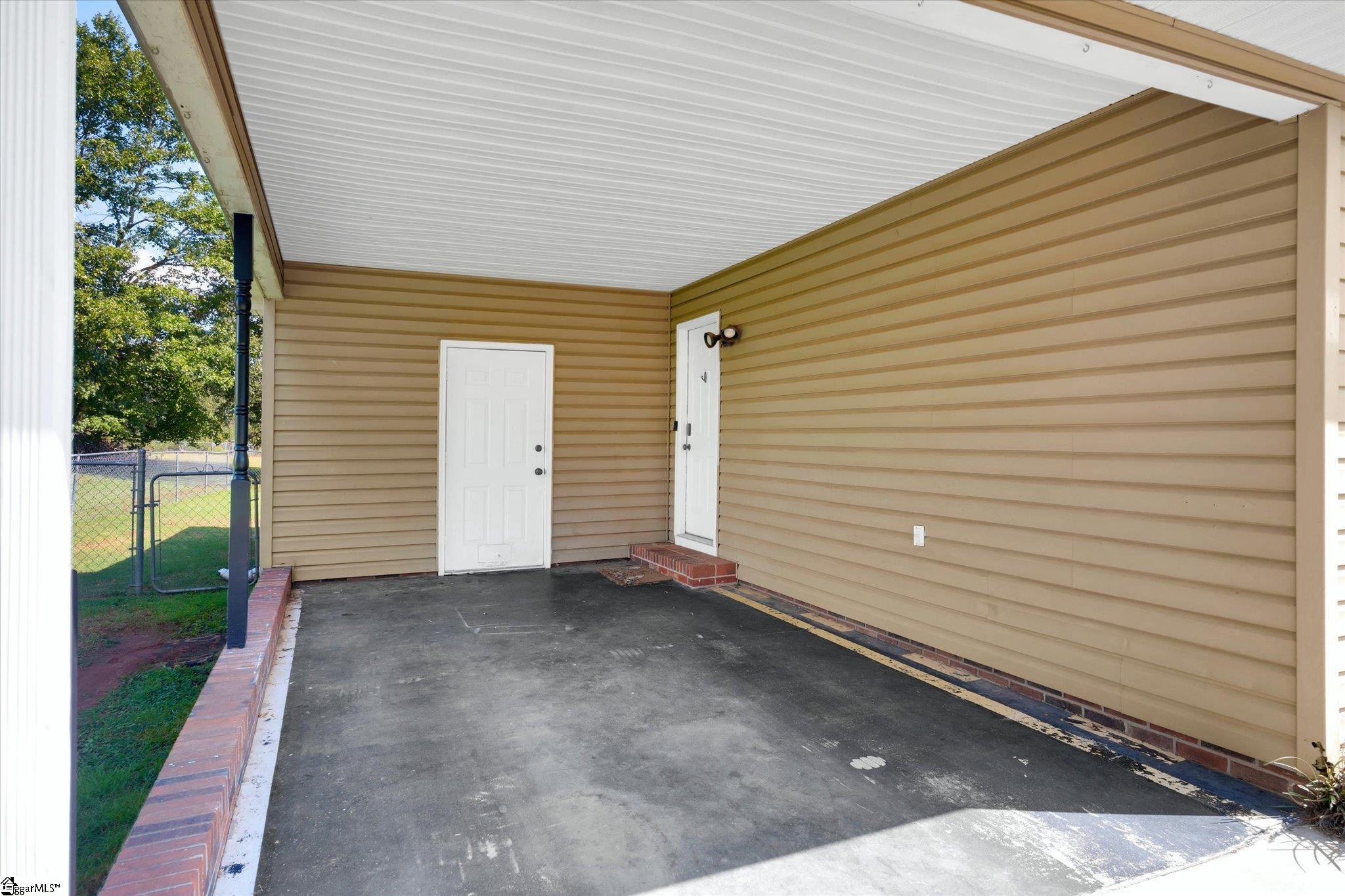 1208 Five Forks Road Pendelton, SC 29670