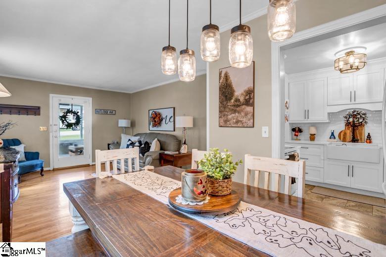 105 Rutledge Avenue Greenville, SC 29617