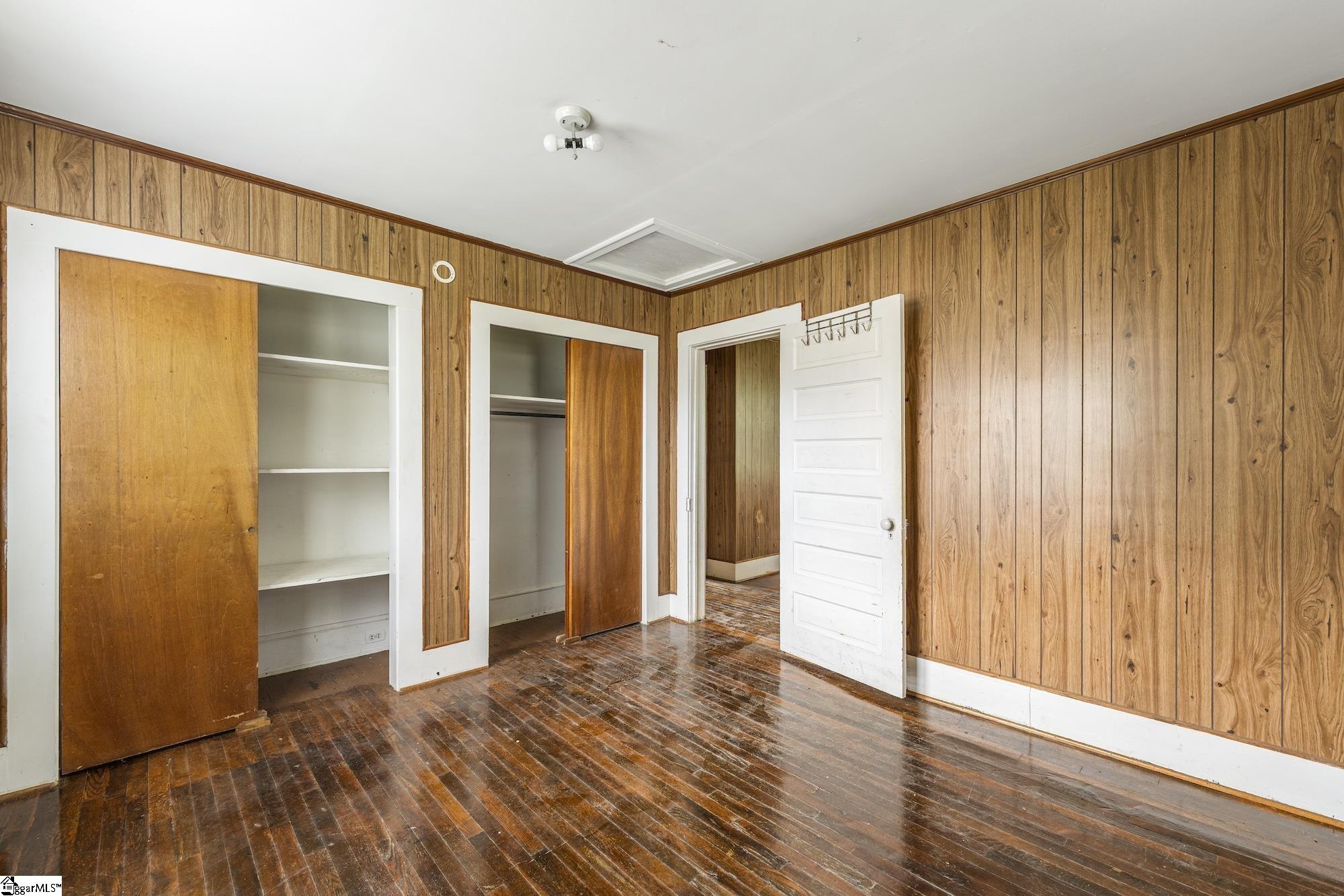 107 Cobb Street Easley, SC 29640