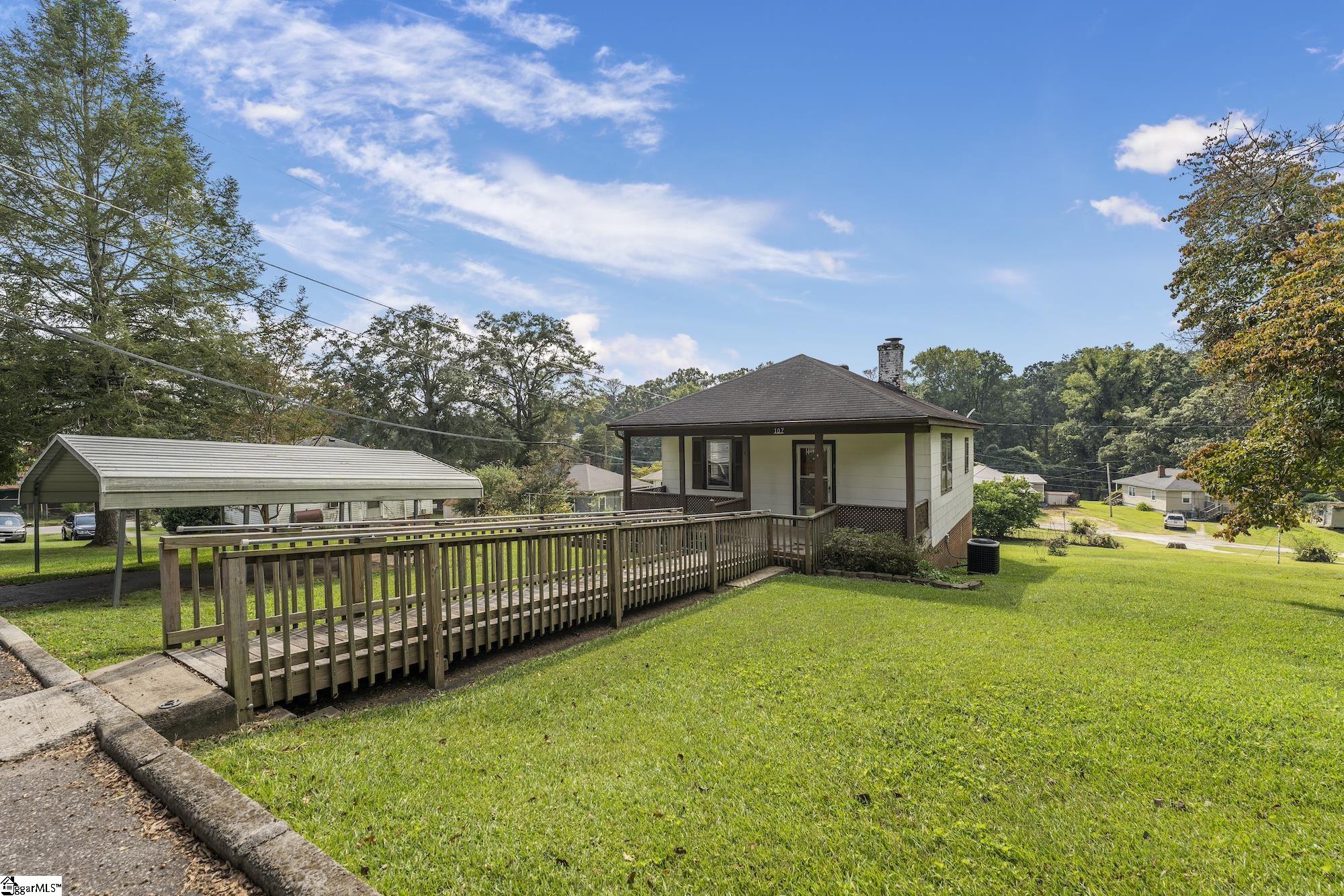107 Cobb Street Easley, SC 29640