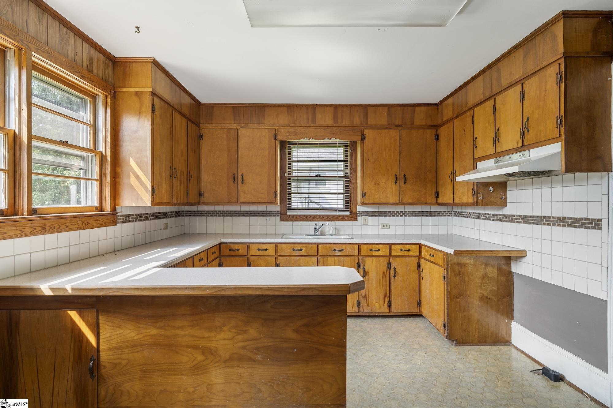 107 Cobb Street Easley, SC 29640