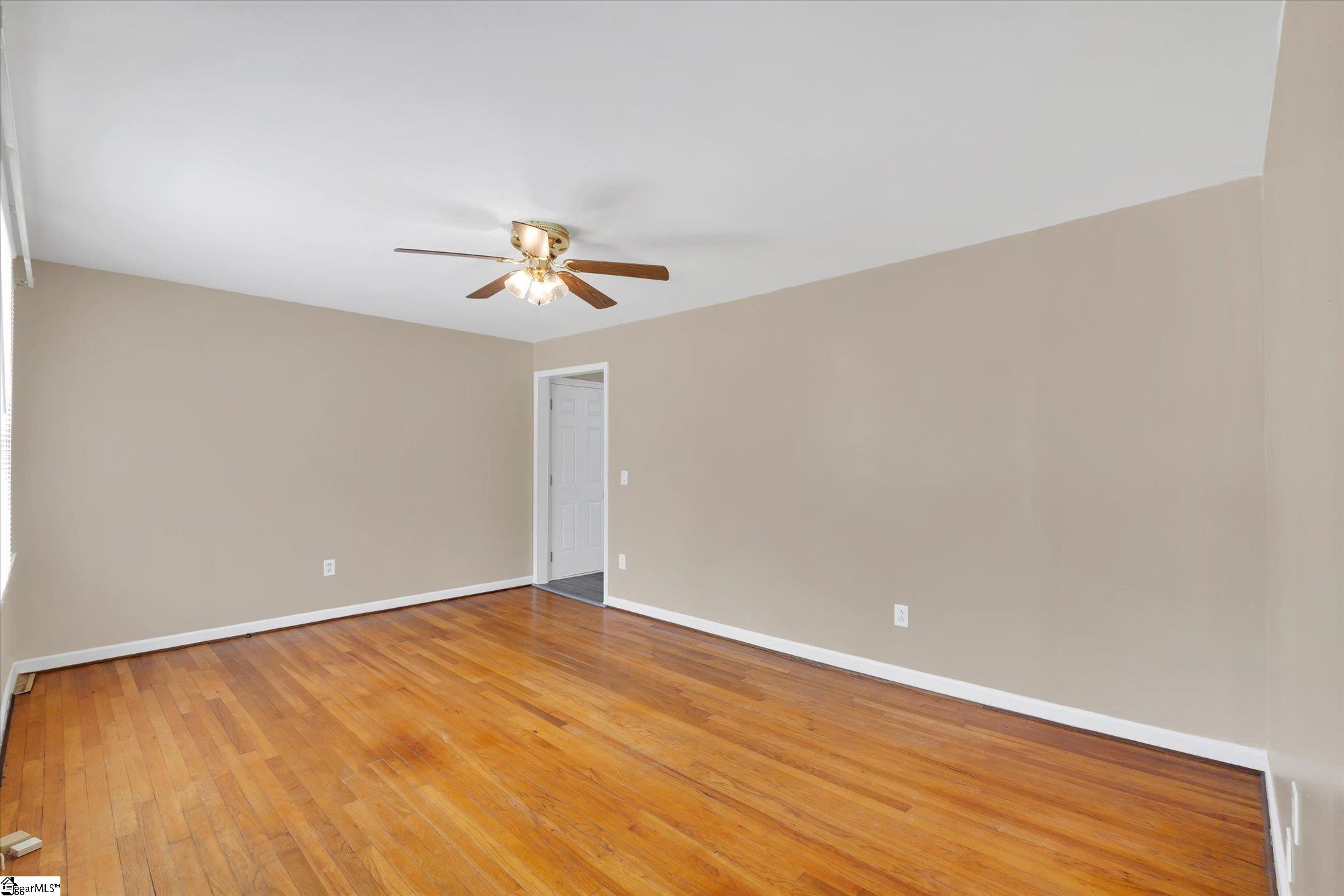 8 Glen Haven Court Greenville, SC 29611