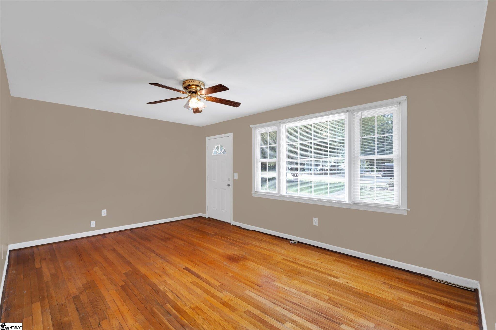 8 Glen Haven Court Greenville, SC 29611