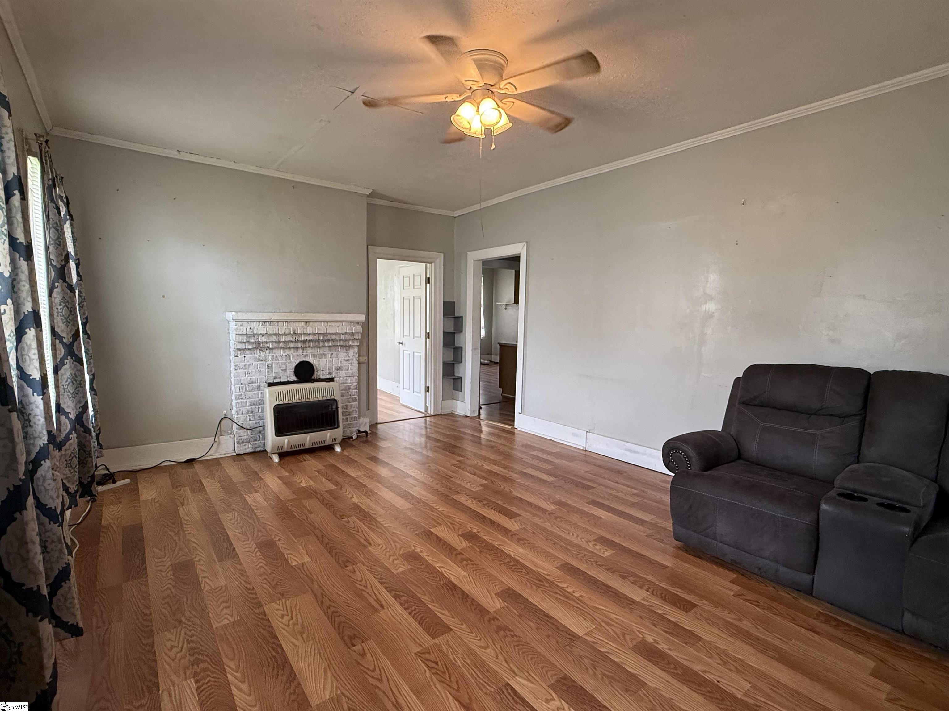 184 Cypress Street Clinton, SC 29325
