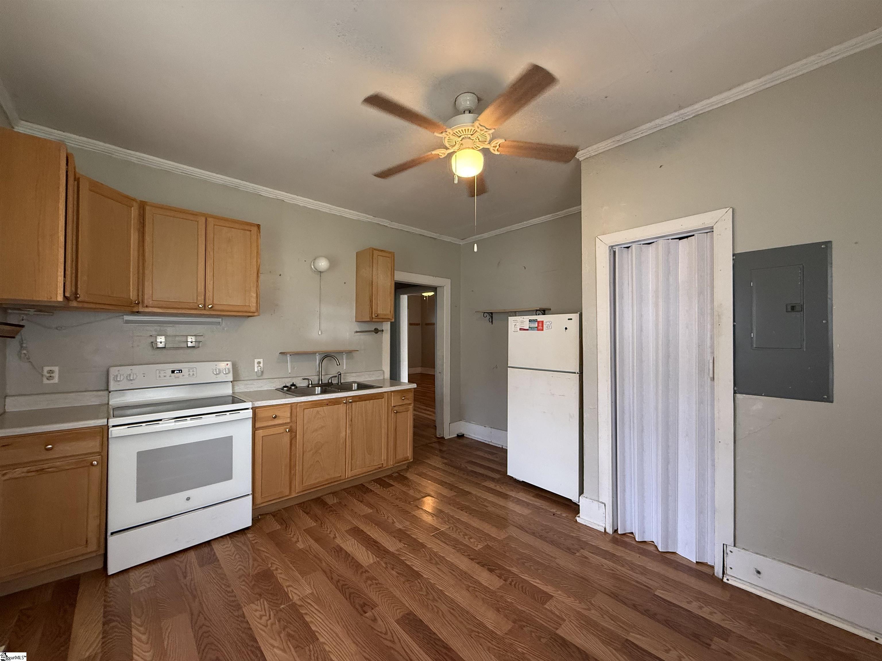 184 Cypress Street Clinton, SC 29325