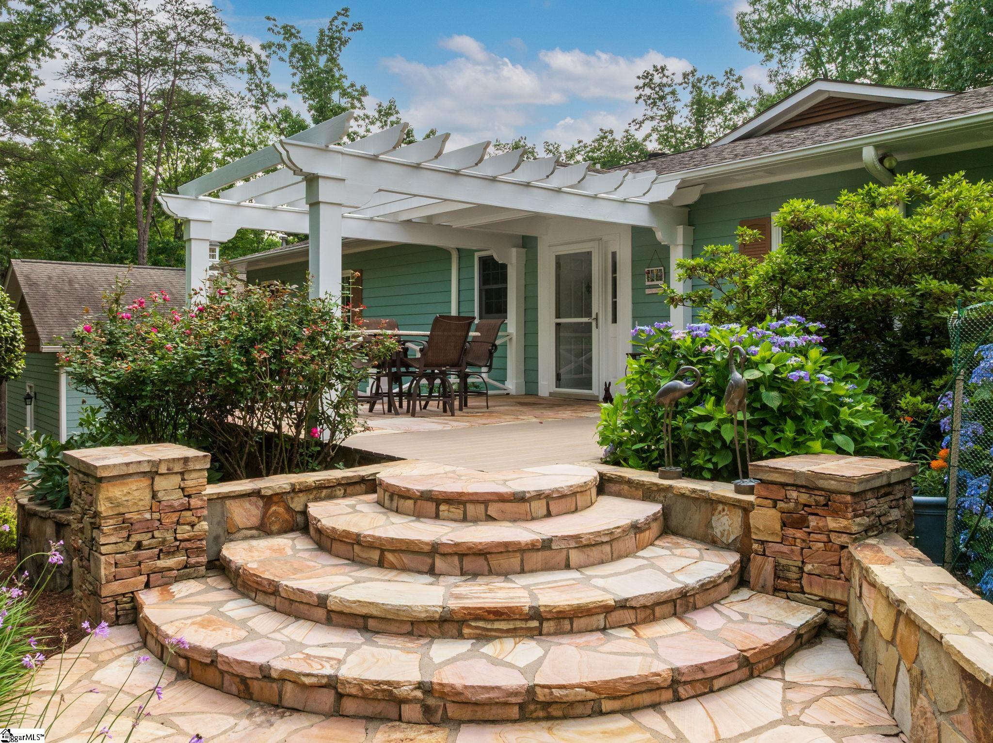 1165 Mountain Laurel Drive Columbus, NC 28722