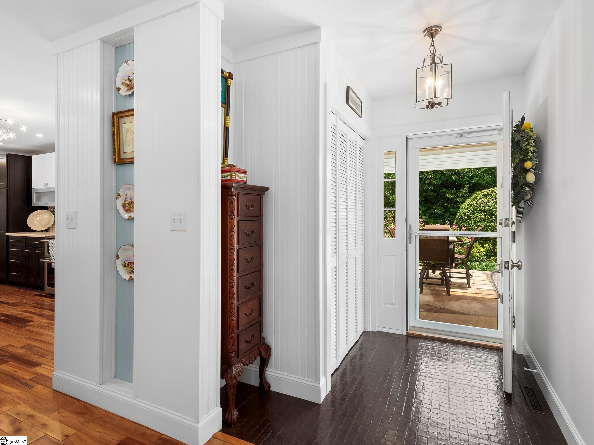 1165 Mountain Laurel Drive Columbus, NC 28722
