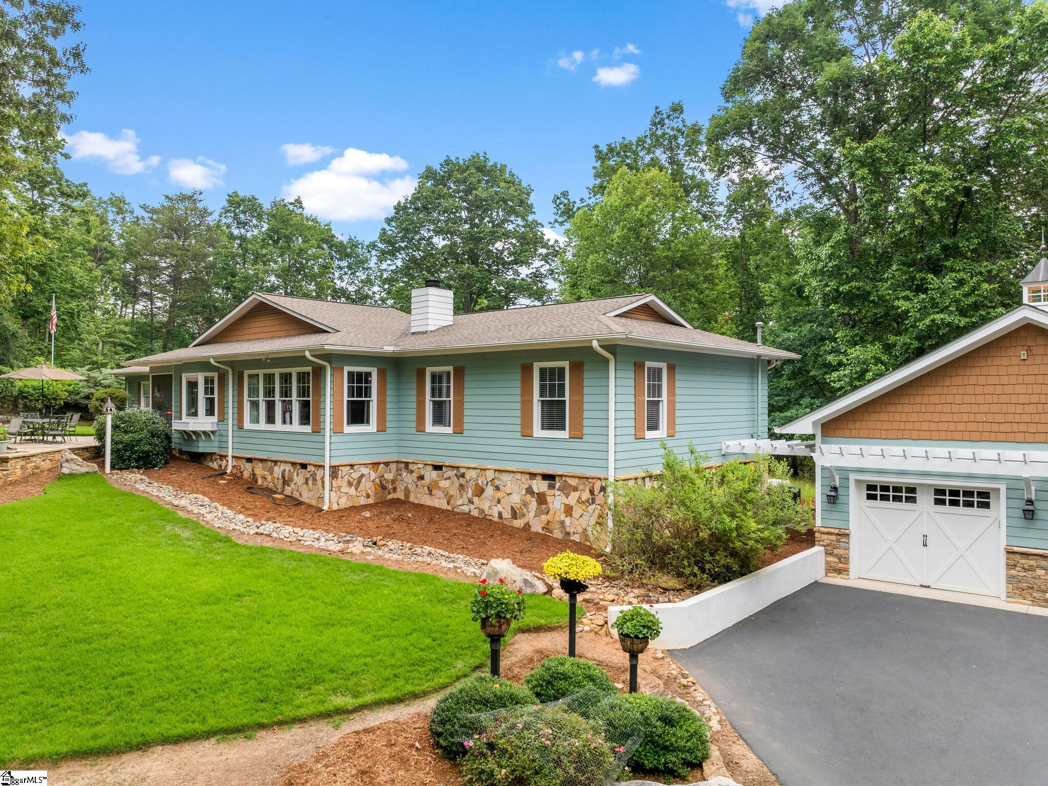 1165 Mountain Laurel Drive Columbus, NC 28722