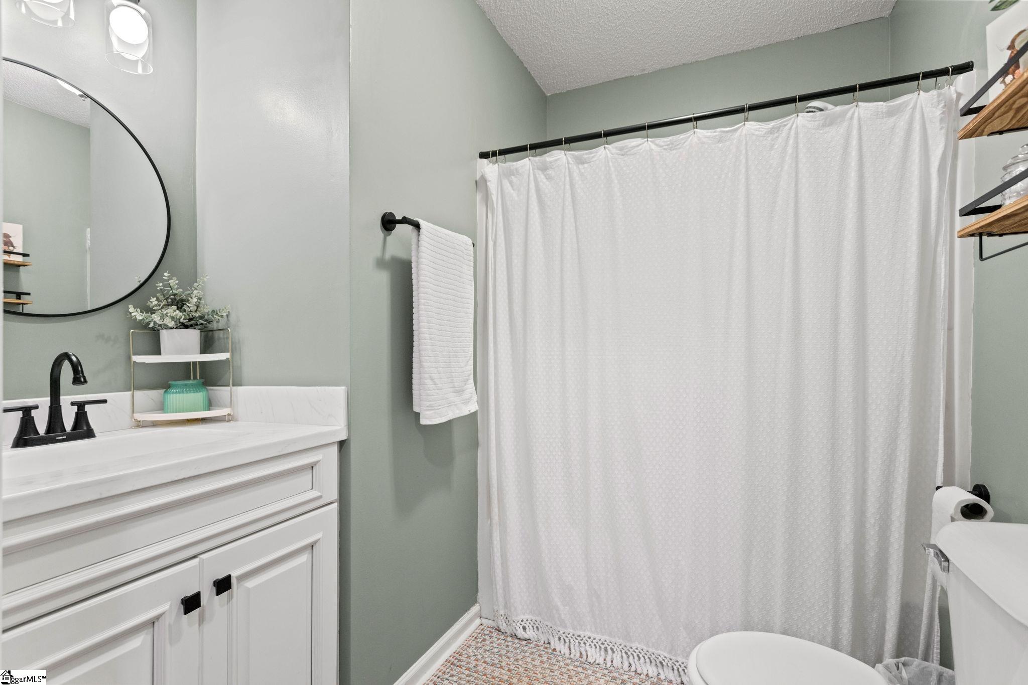 157 Old Timber Road Woodruff, SC 29388