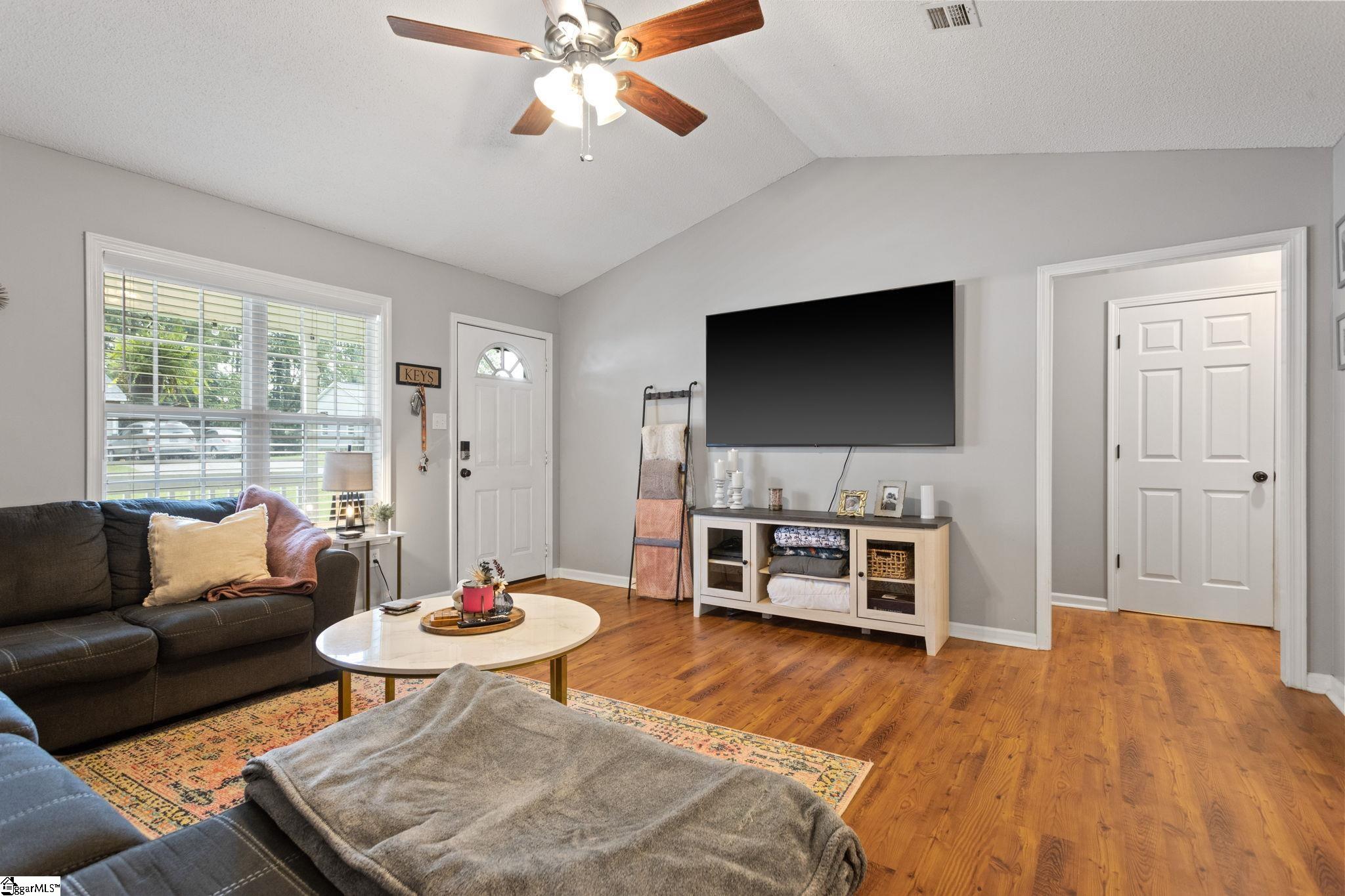 157 Old Timber Road Woodruff, SC 29388
