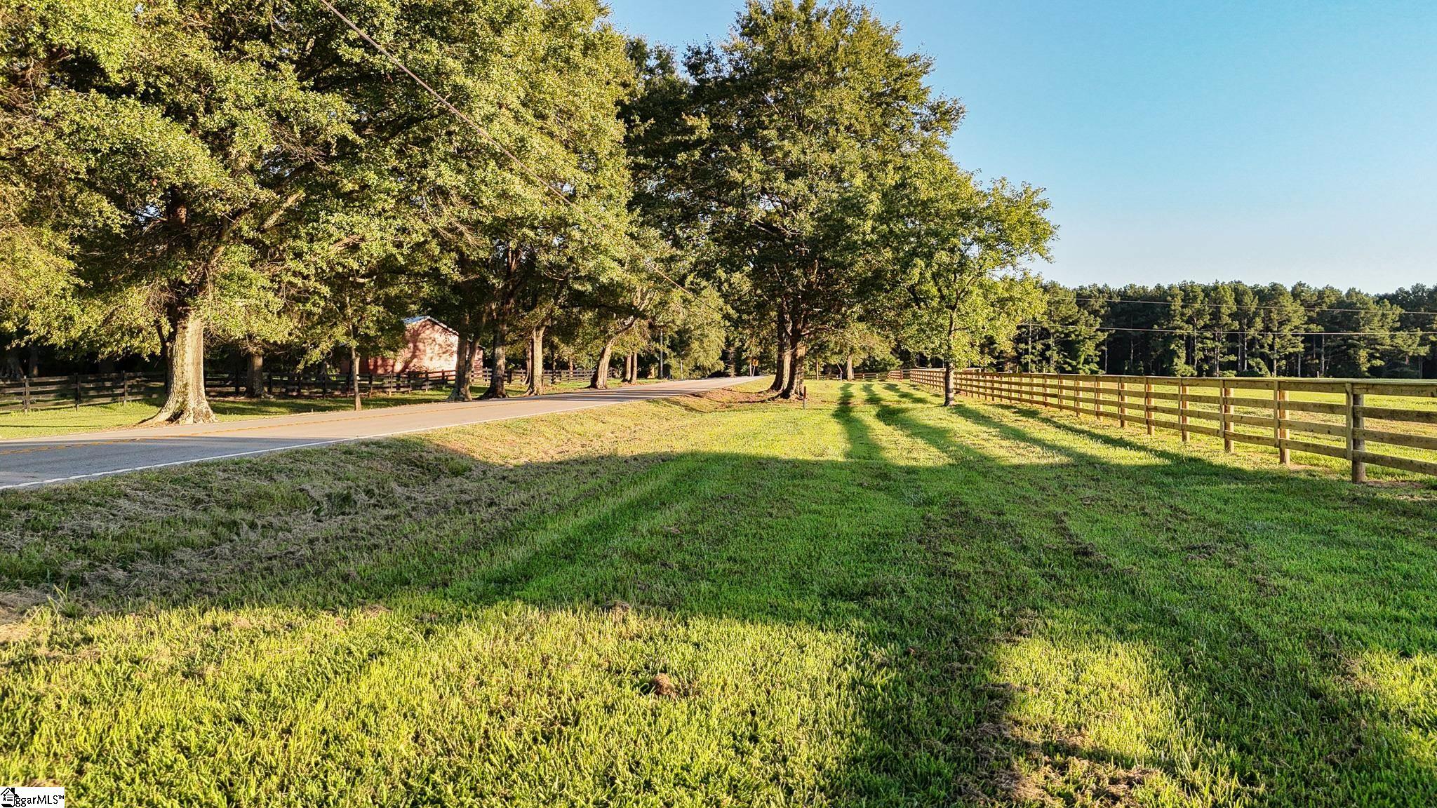 3728 Fork Shoals Road Simpsonville, SC 29680