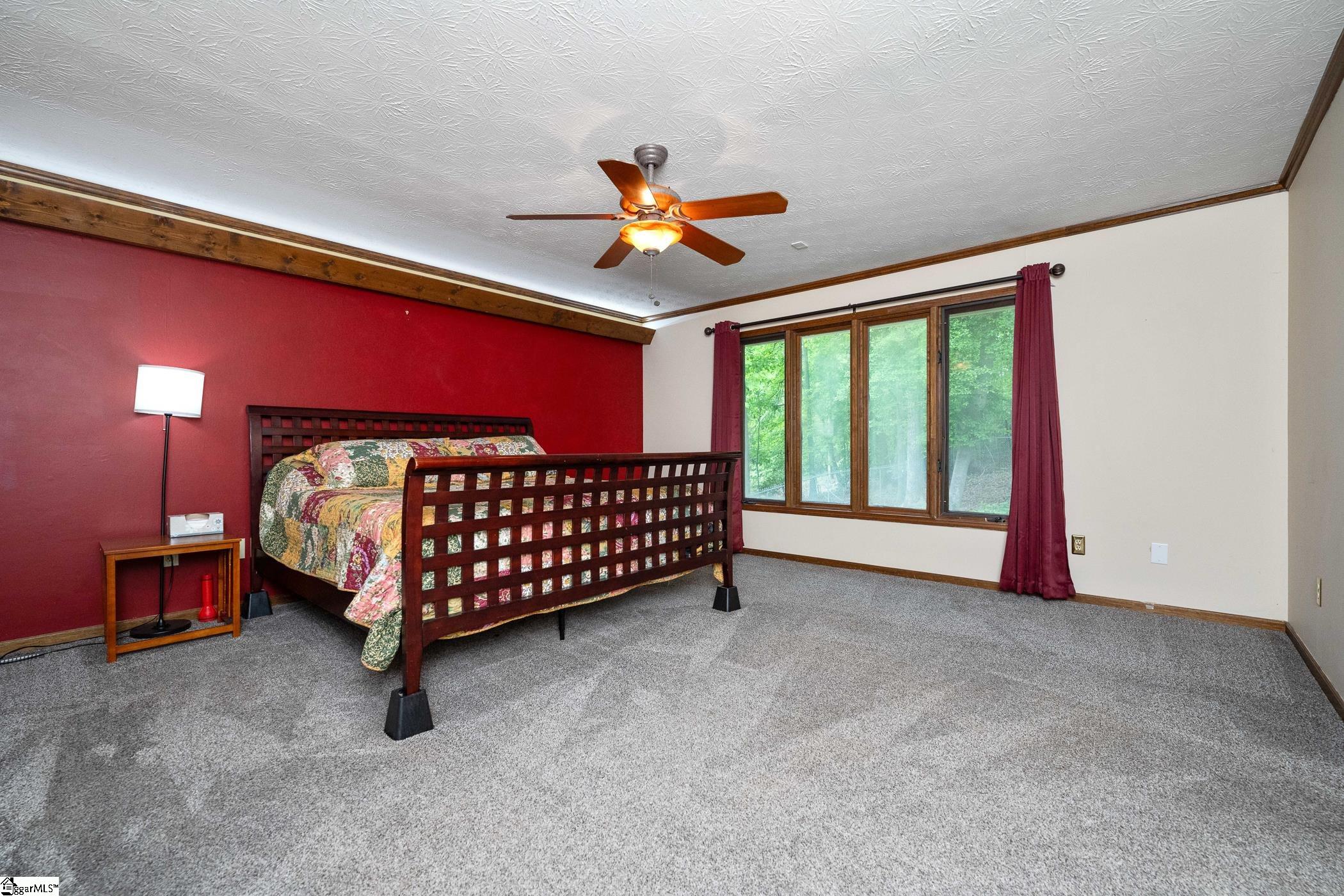 328 Eastcliffe Way Greenville, SC 29611