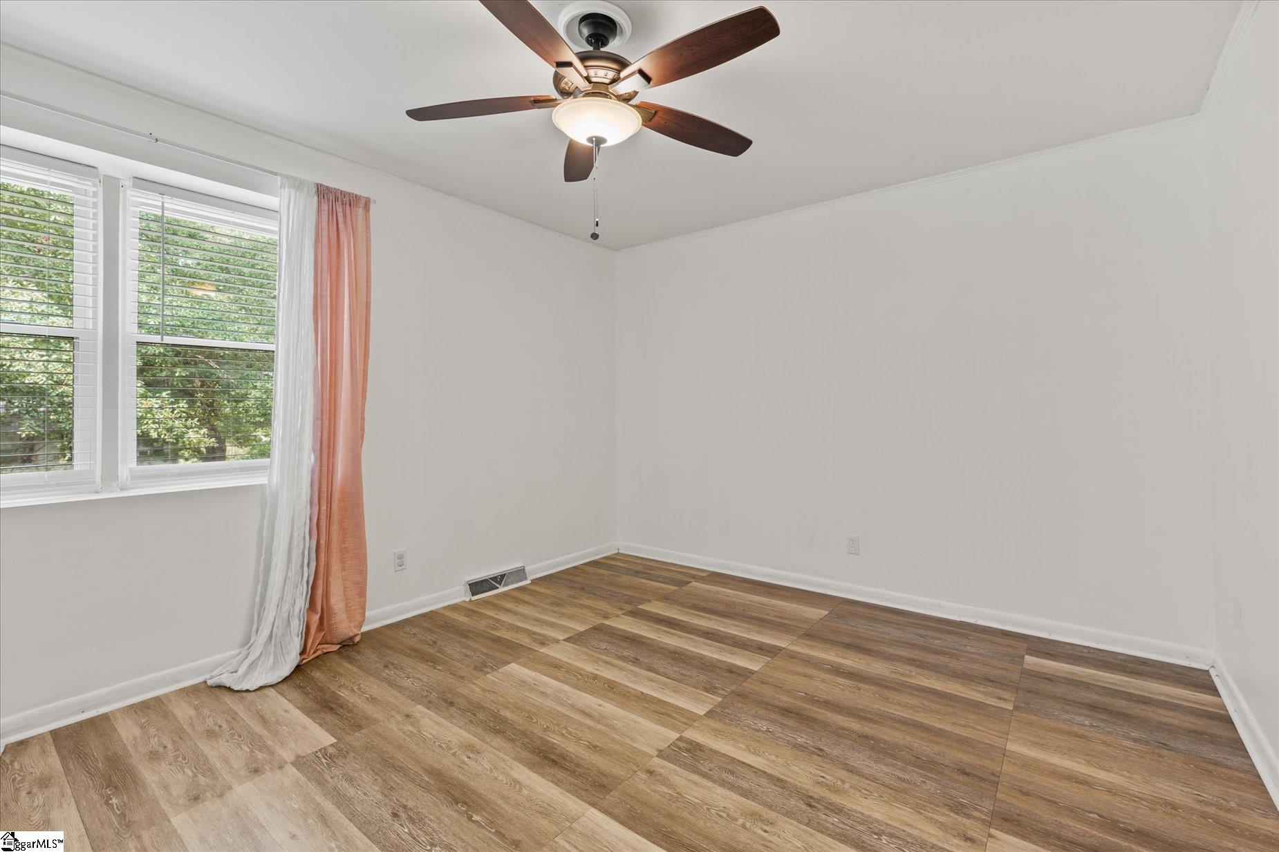 109 Meadowbrook Drive Mauldin, SC 29662