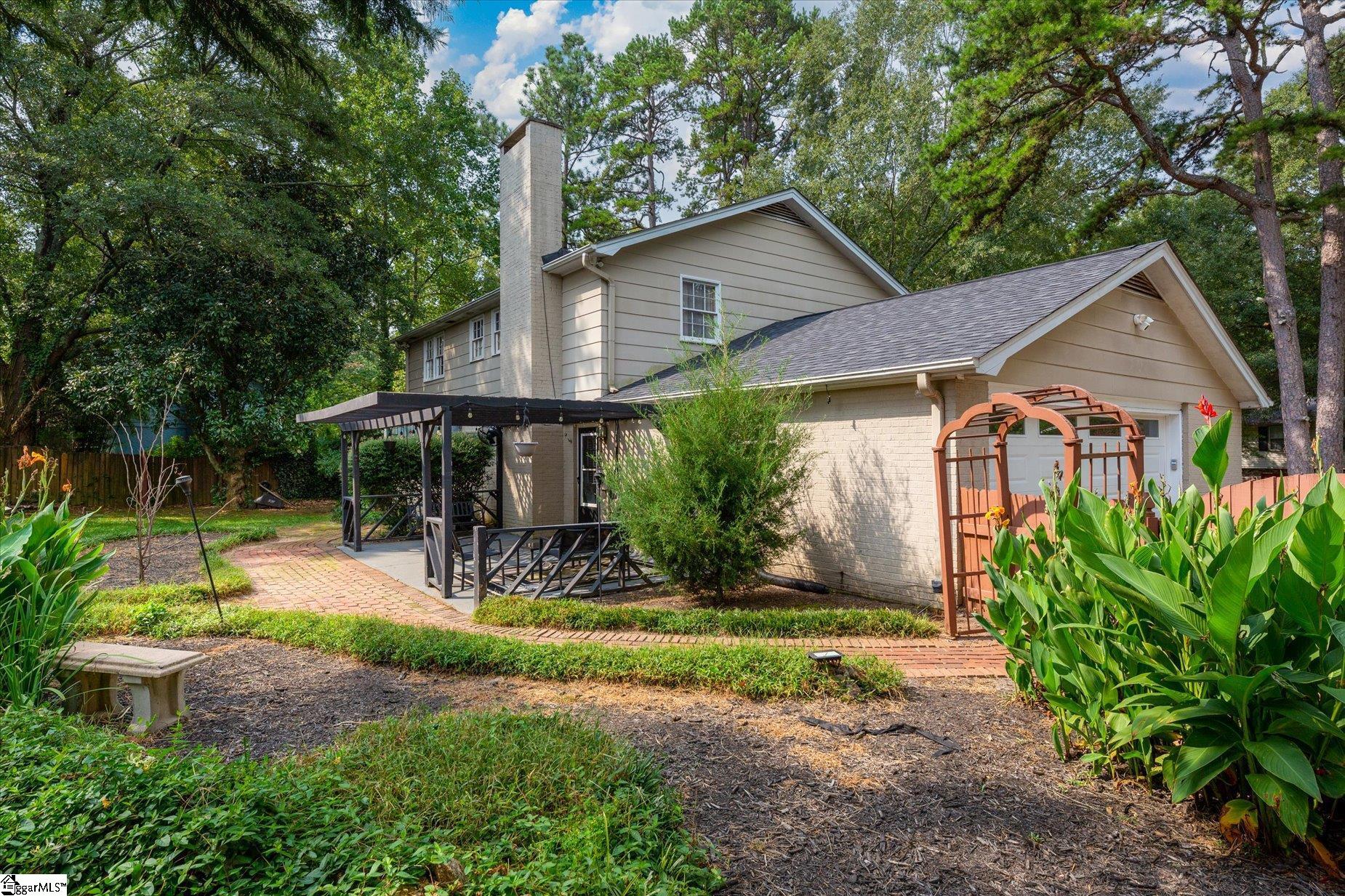 109 Meadowbrook Drive Mauldin, SC 29662