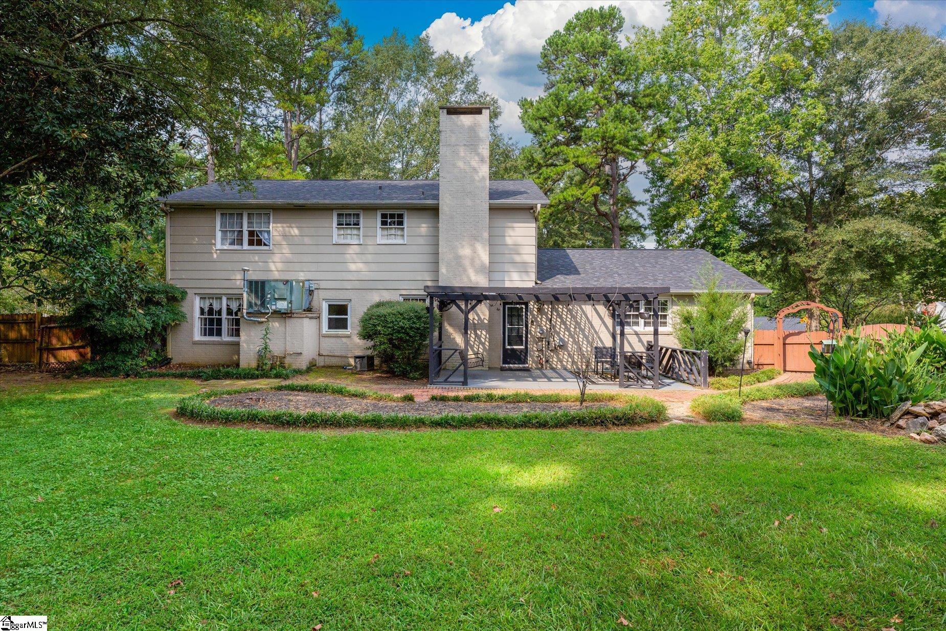 109 Meadowbrook Drive Mauldin, SC 29662