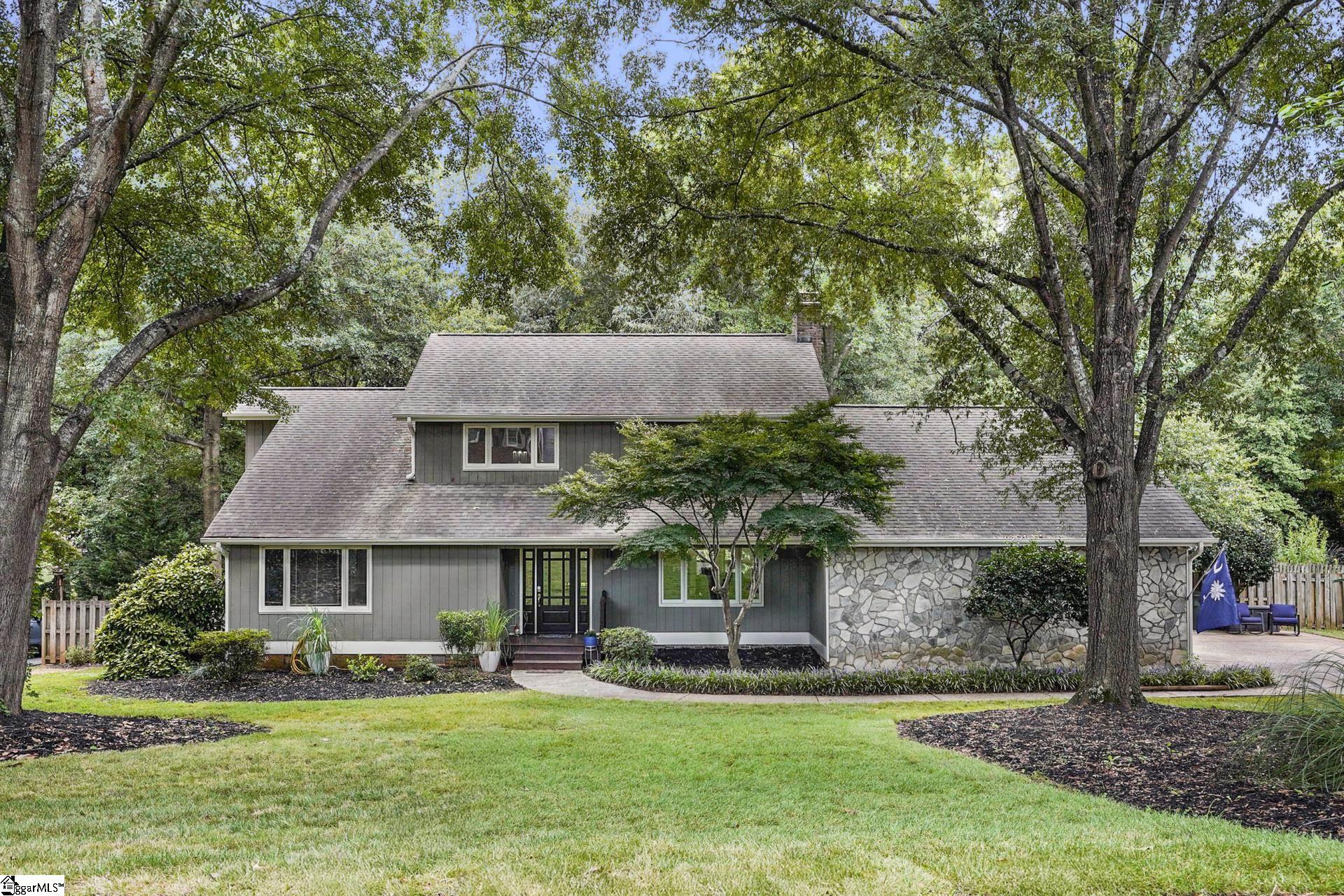 8 Sugarberry Drive Greenville, SC 29615