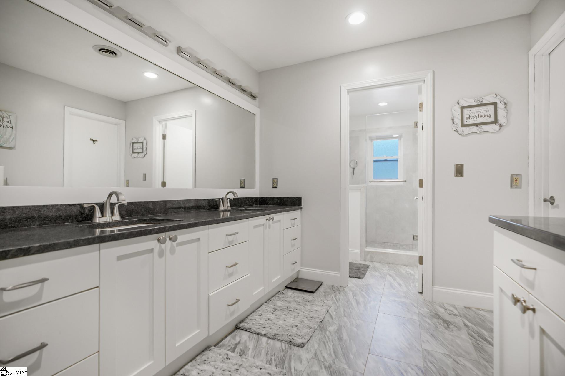 8 Sugarberry Drive Greenville, SC 29615