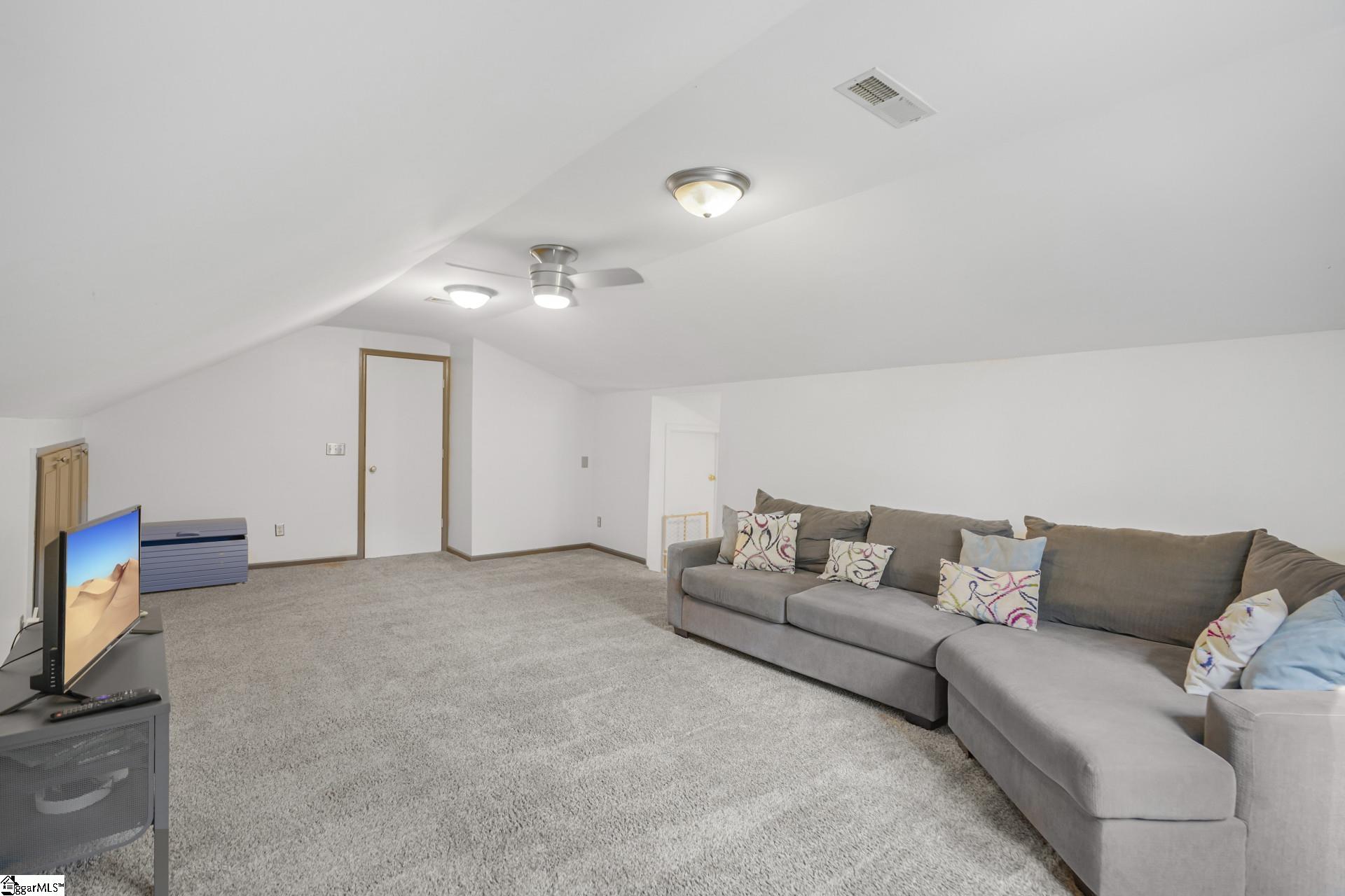 8 Sugarberry Drive Greenville, SC 29615