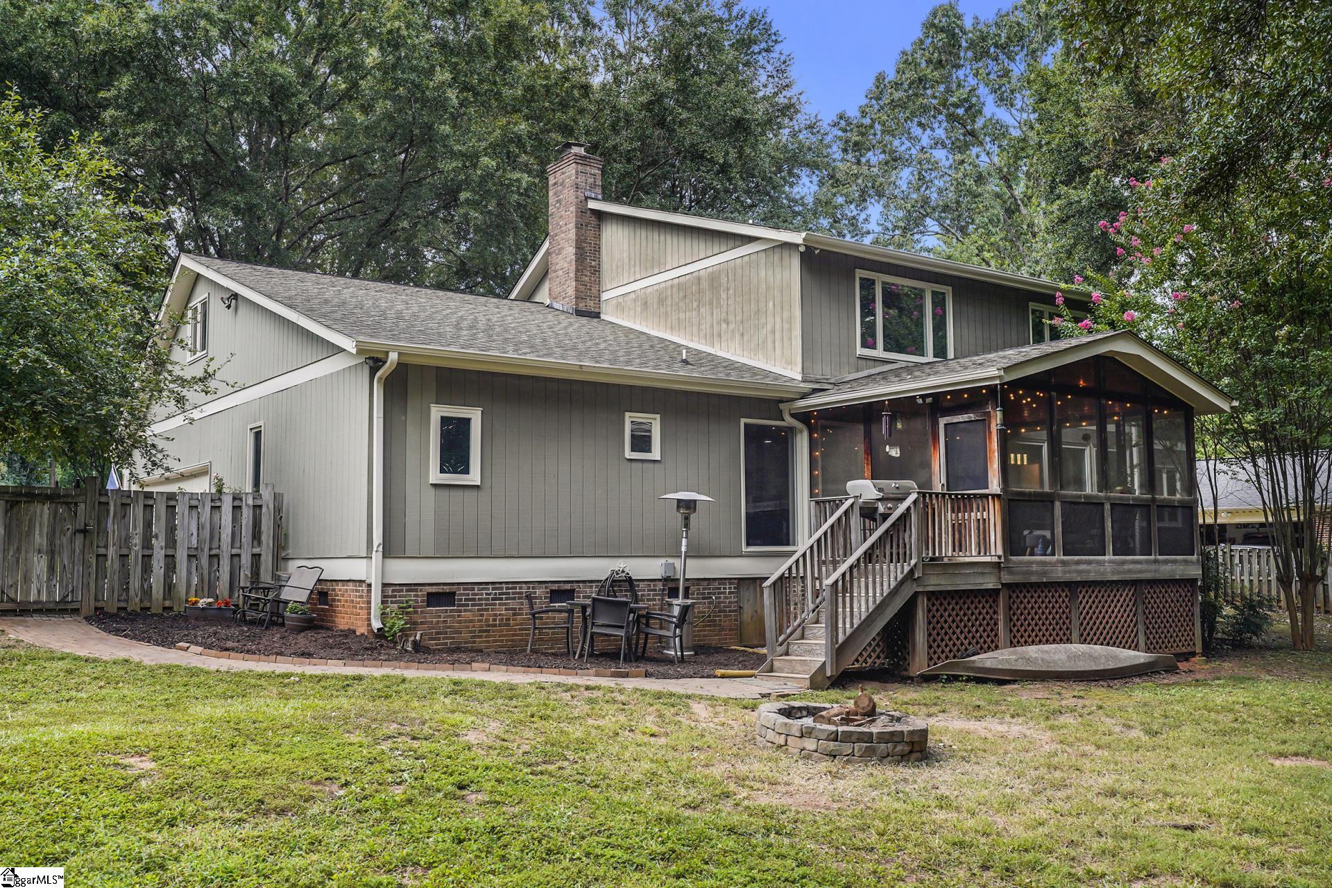 8 Sugarberry Drive Greenville, SC 29615