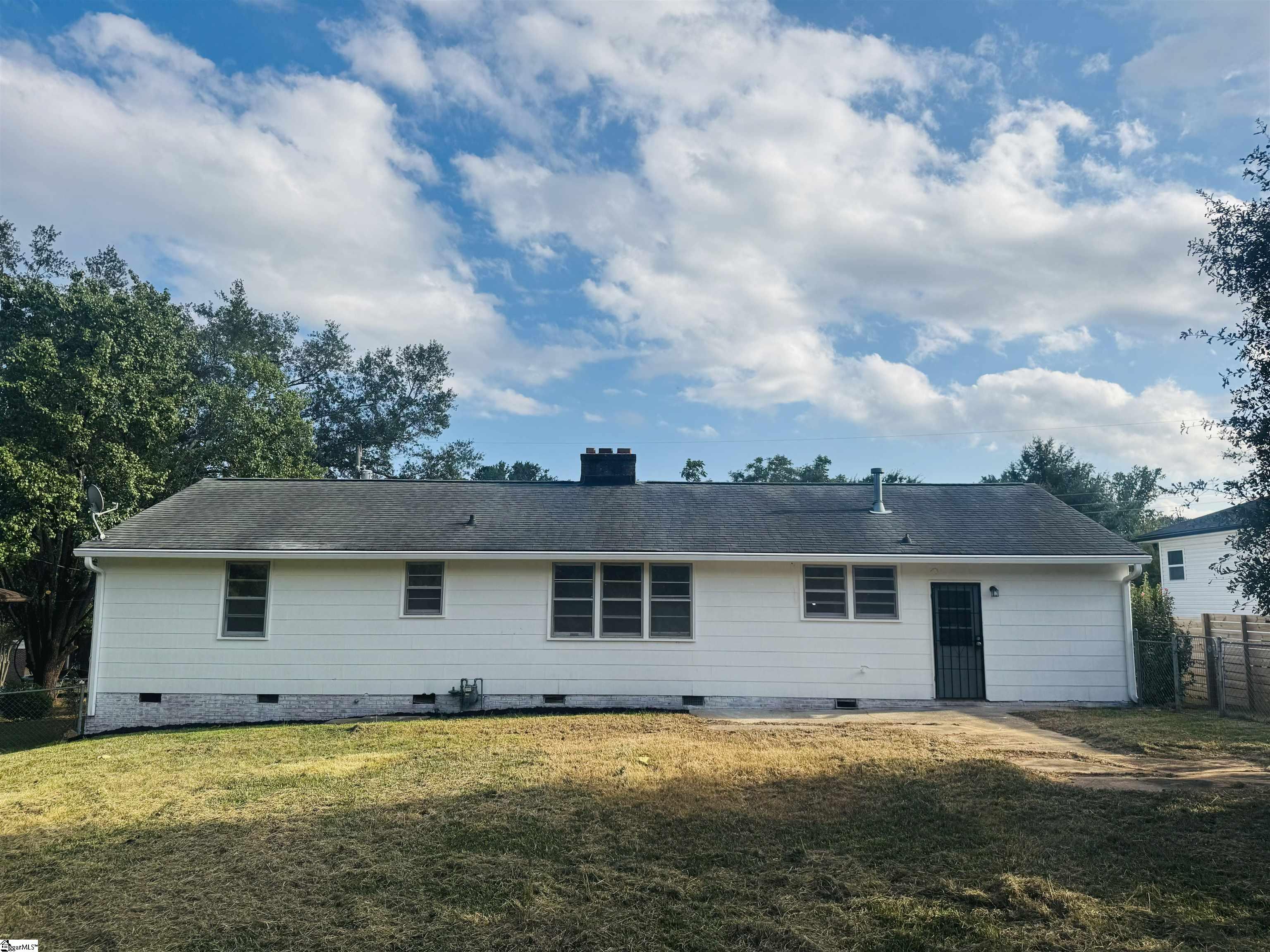 9 Plainfield Circle Greenville, SC 29605