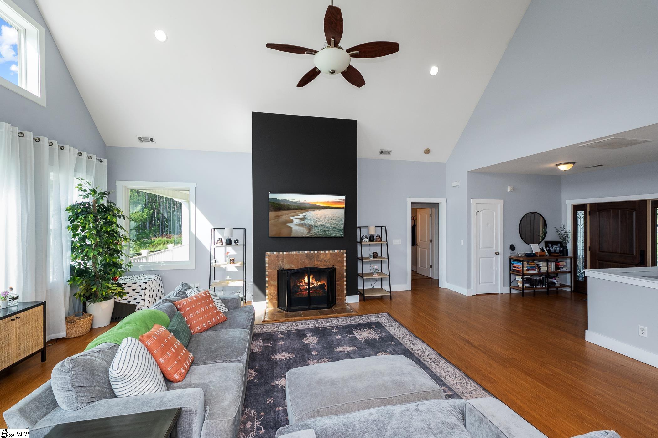 842 Dunklin Bridge Road Fountain Inn, SC 29644