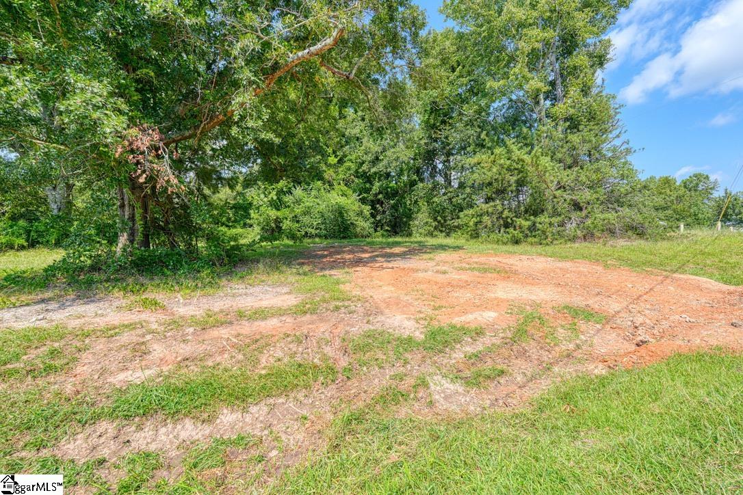 Glenn Springs Road Pauline, SC 29374
