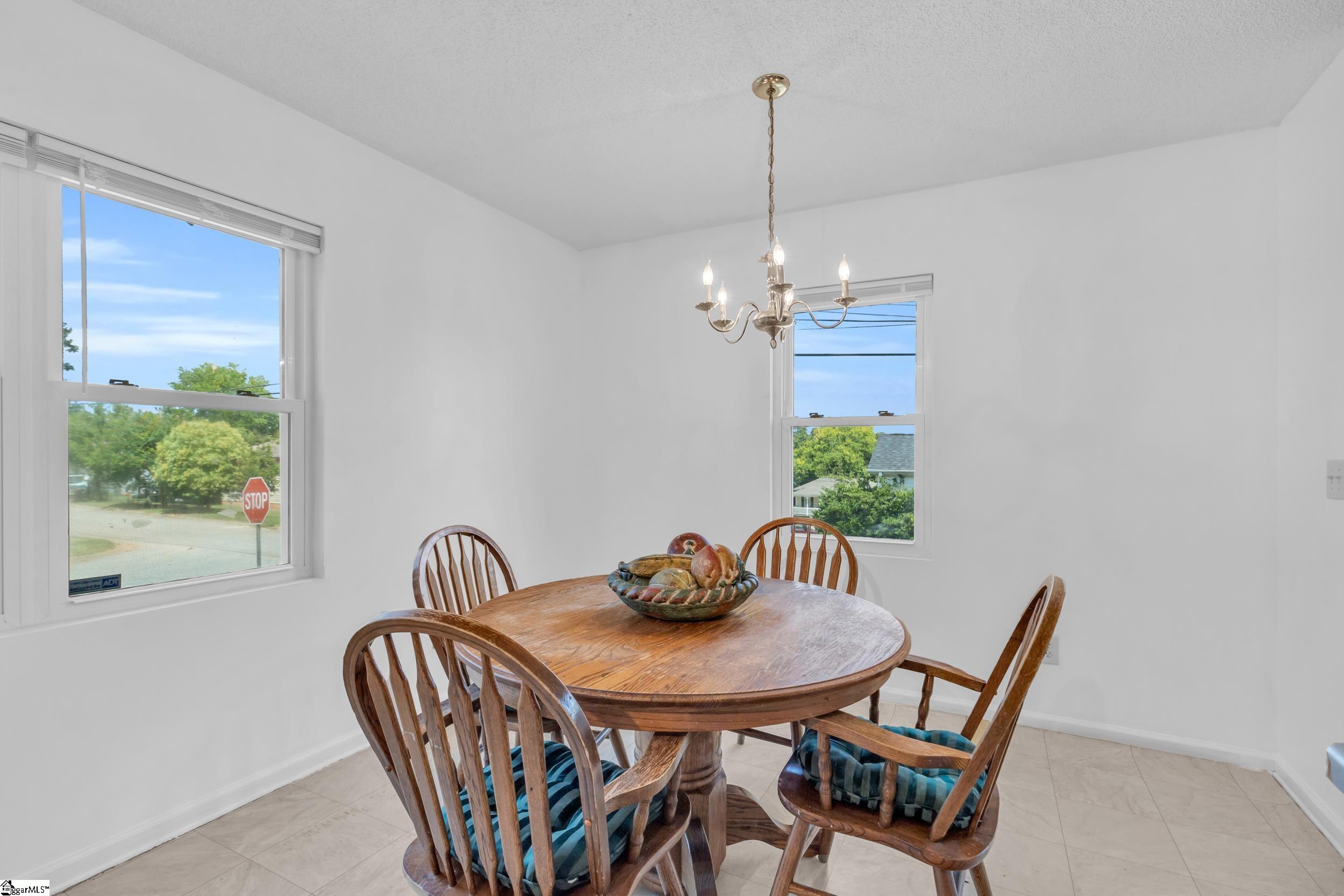 101 New Hope Street Greenville, SC 29611