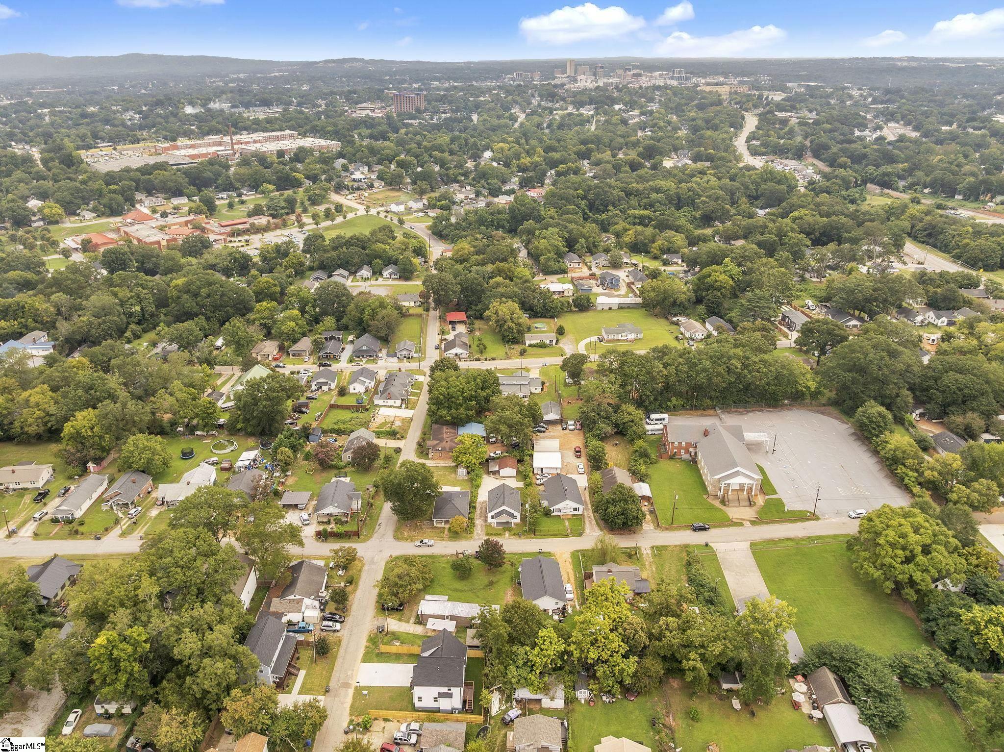 34 Jamison Street Greenville, SC 29611