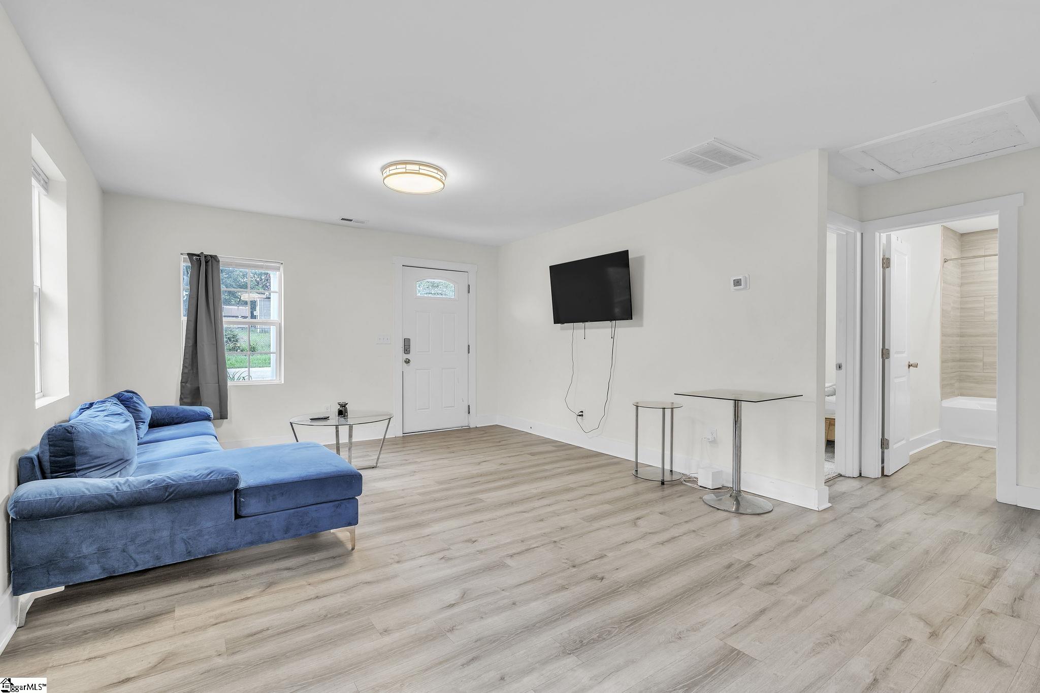 34 Jamison Street Greenville, SC 29611
