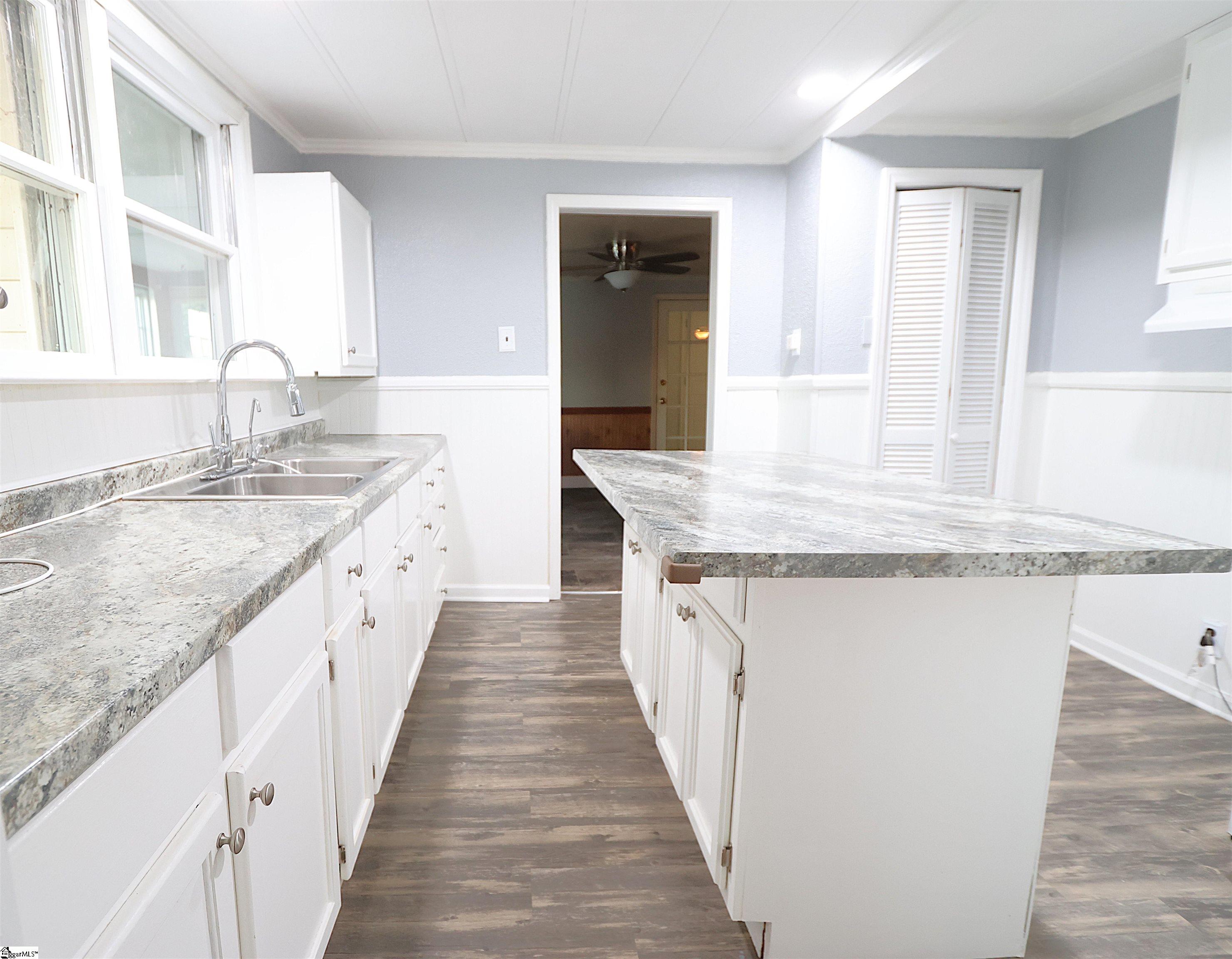 1010 Flymm Smith Road Waterloo, SC 29384