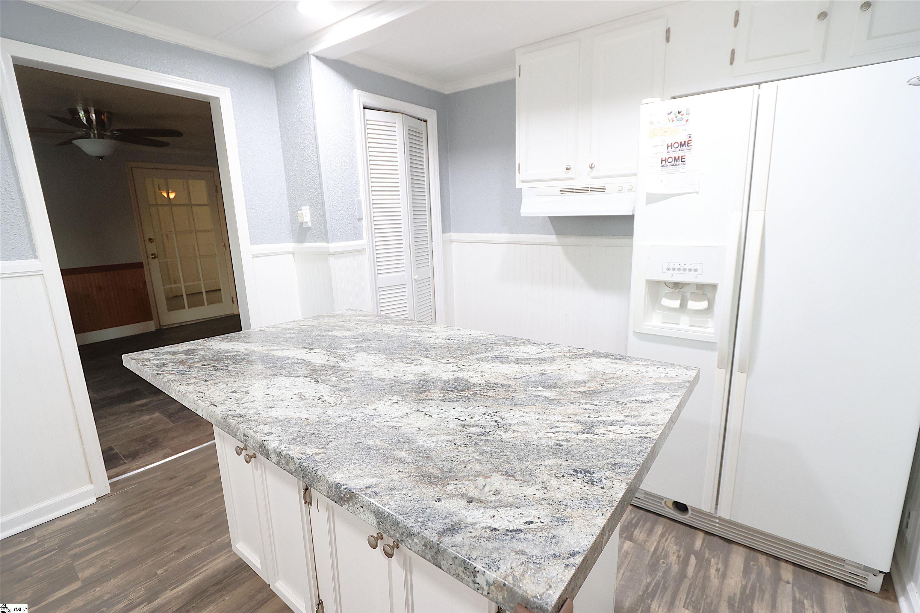 1010 Flymm Smith Road Waterloo, SC 29384