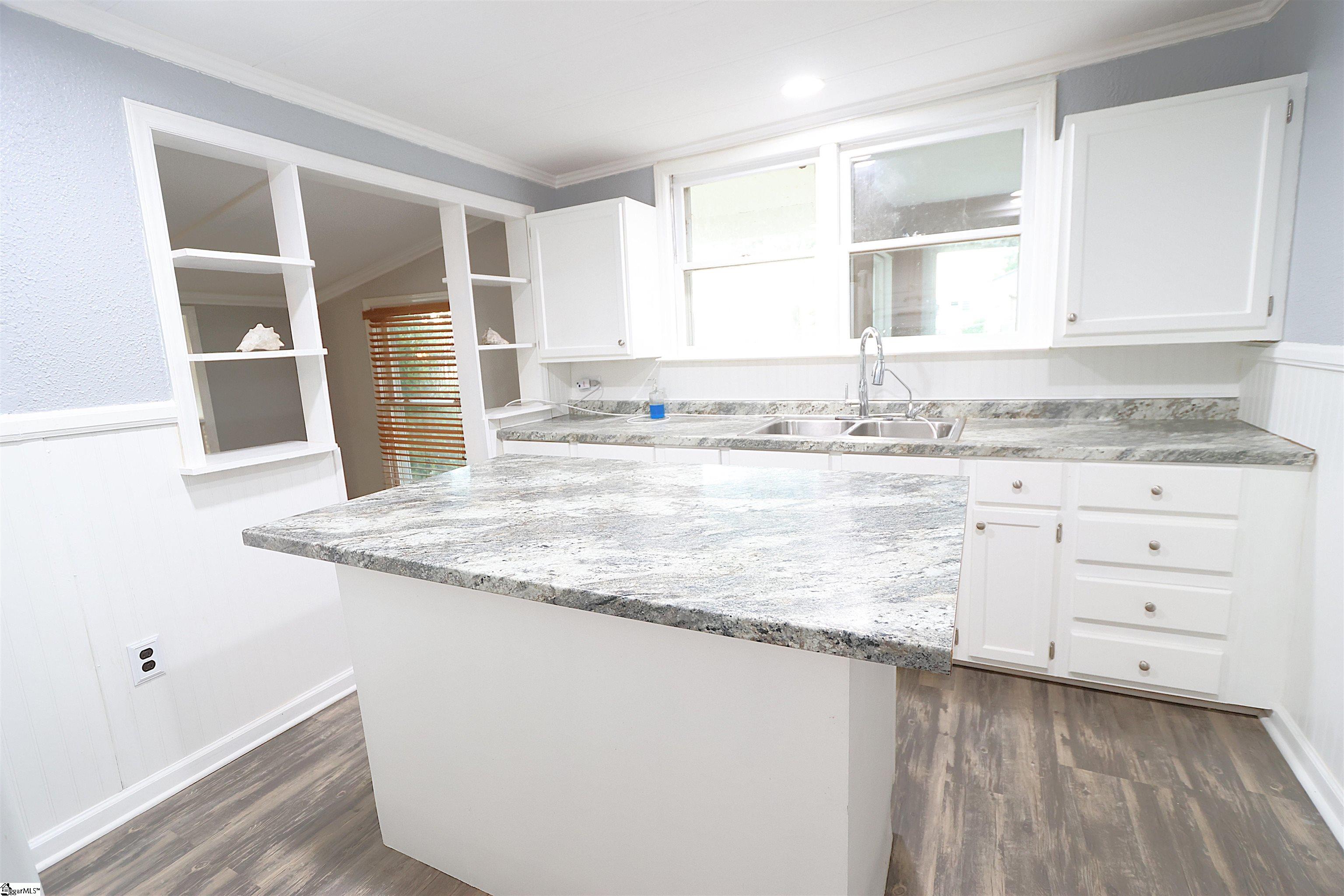 1010 Flymm Smith Road Waterloo, SC 29384