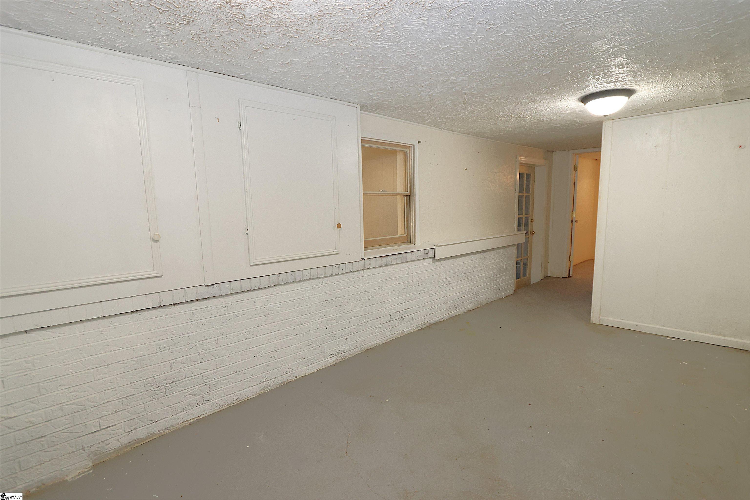 1010 Flymm Smith Road Waterloo, SC 29384