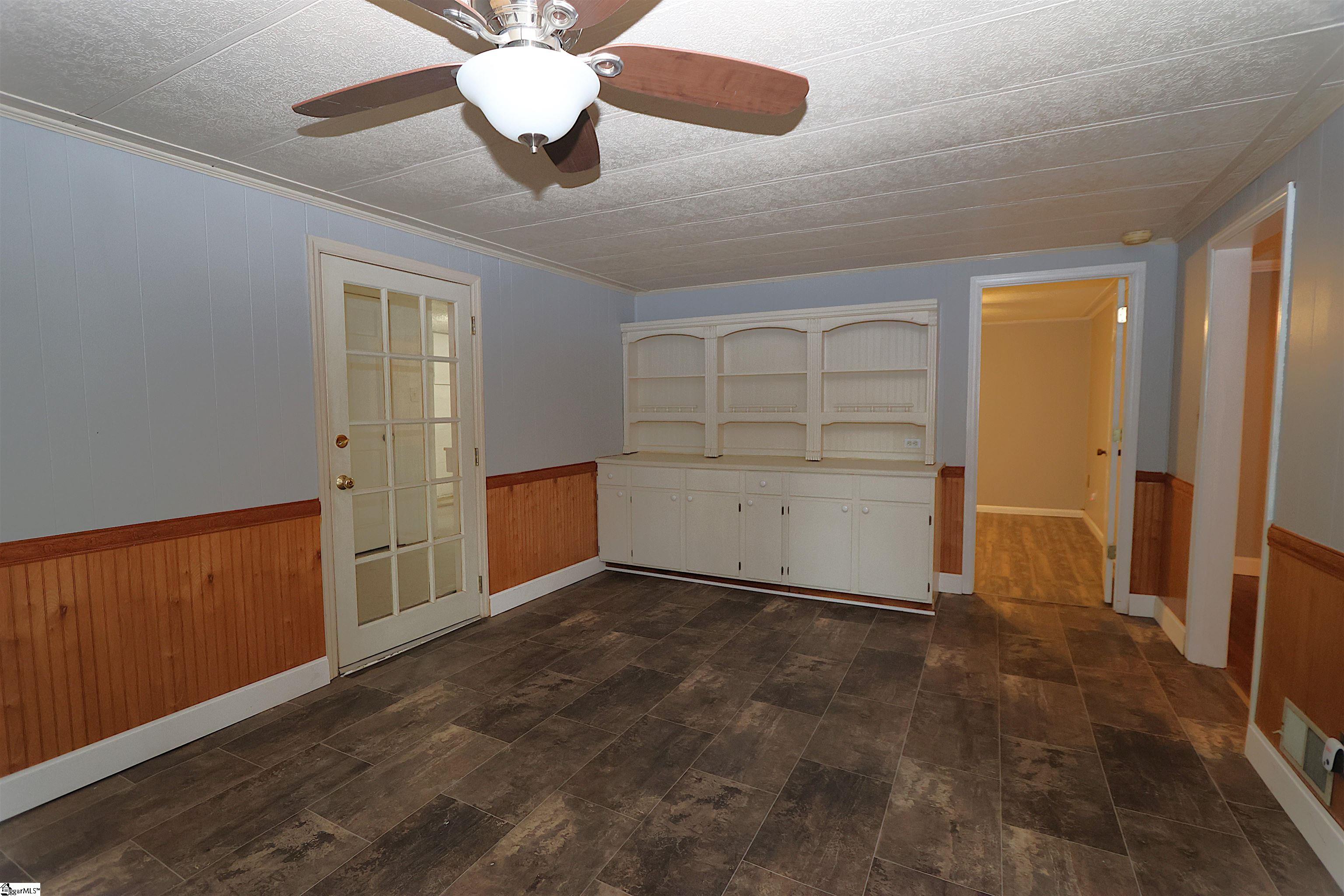 1010 Flymm Smith Road Waterloo, SC 29384