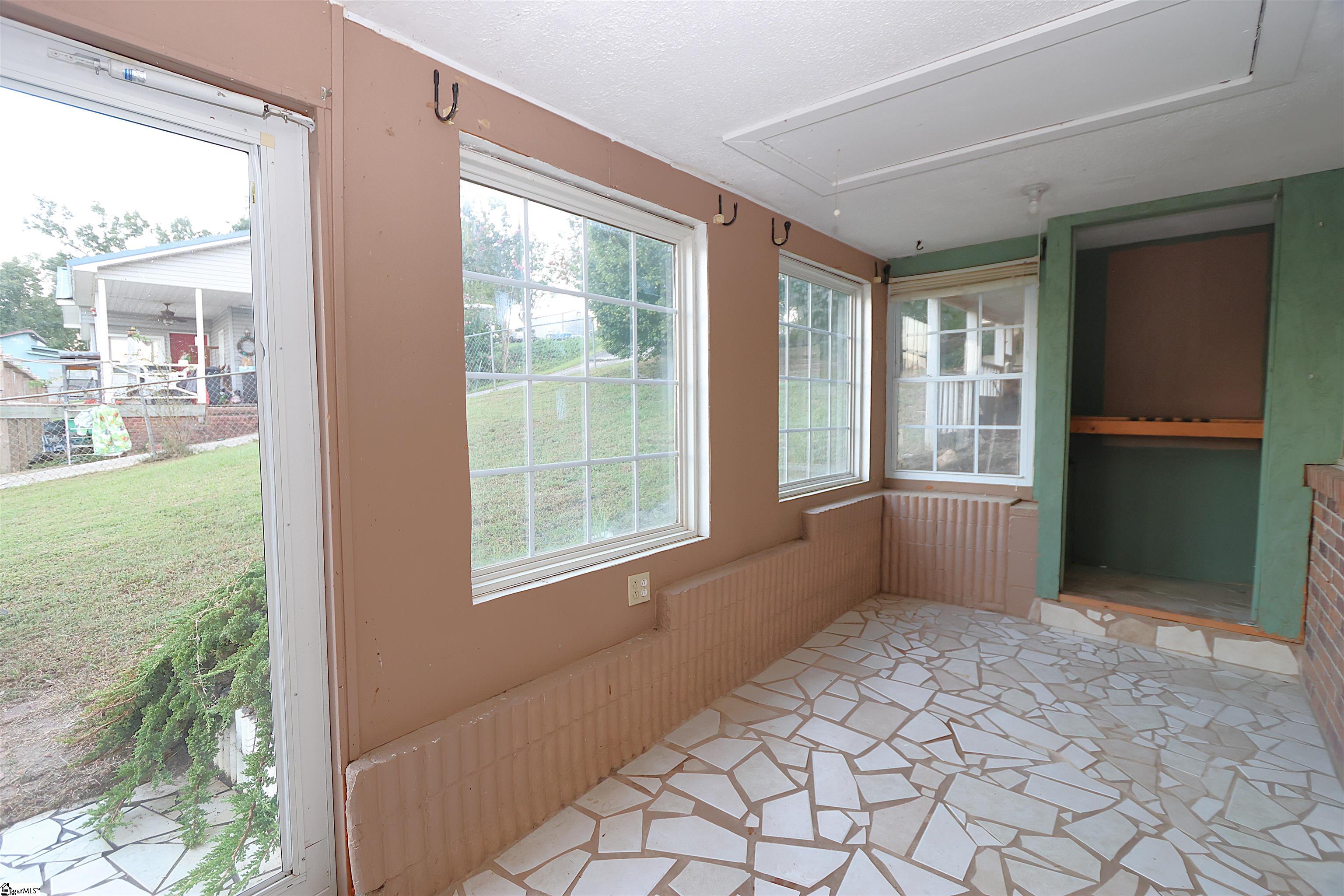 1010 Flymm Smith Road Waterloo, SC 29384