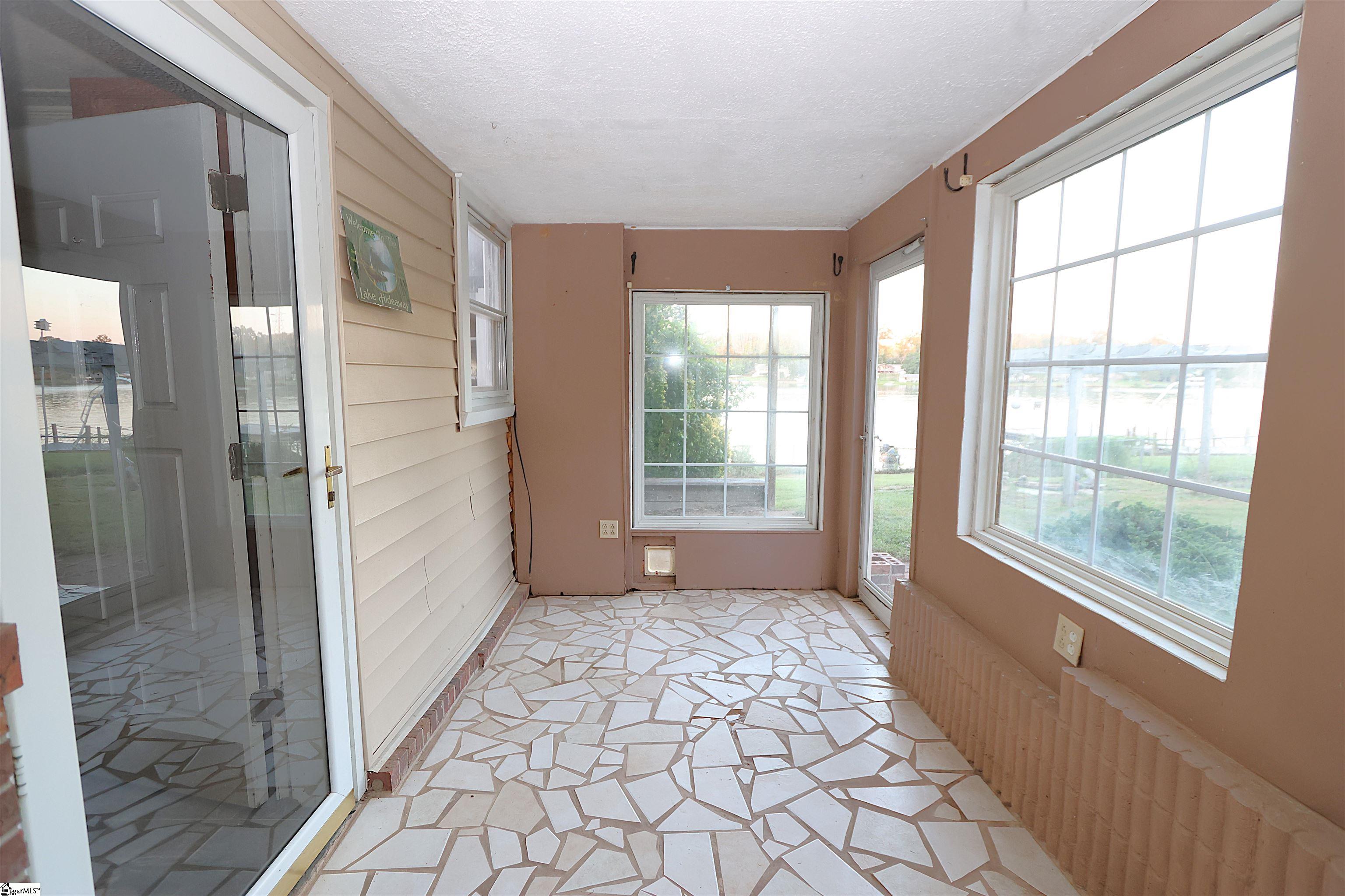 1010 Flymm Smith Road Waterloo, SC 29384