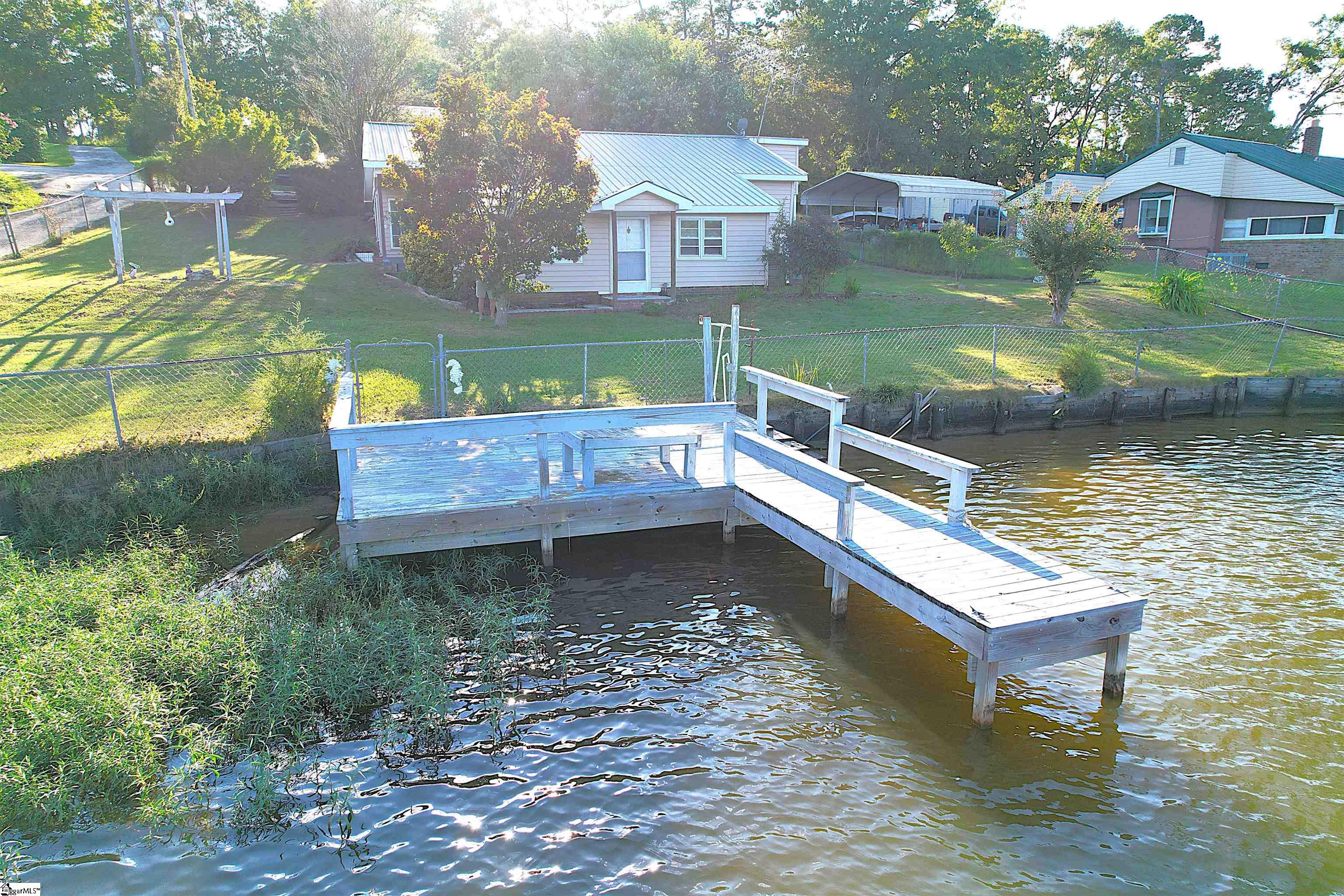 1010 Flymm Smith Road Waterloo, SC 29384
