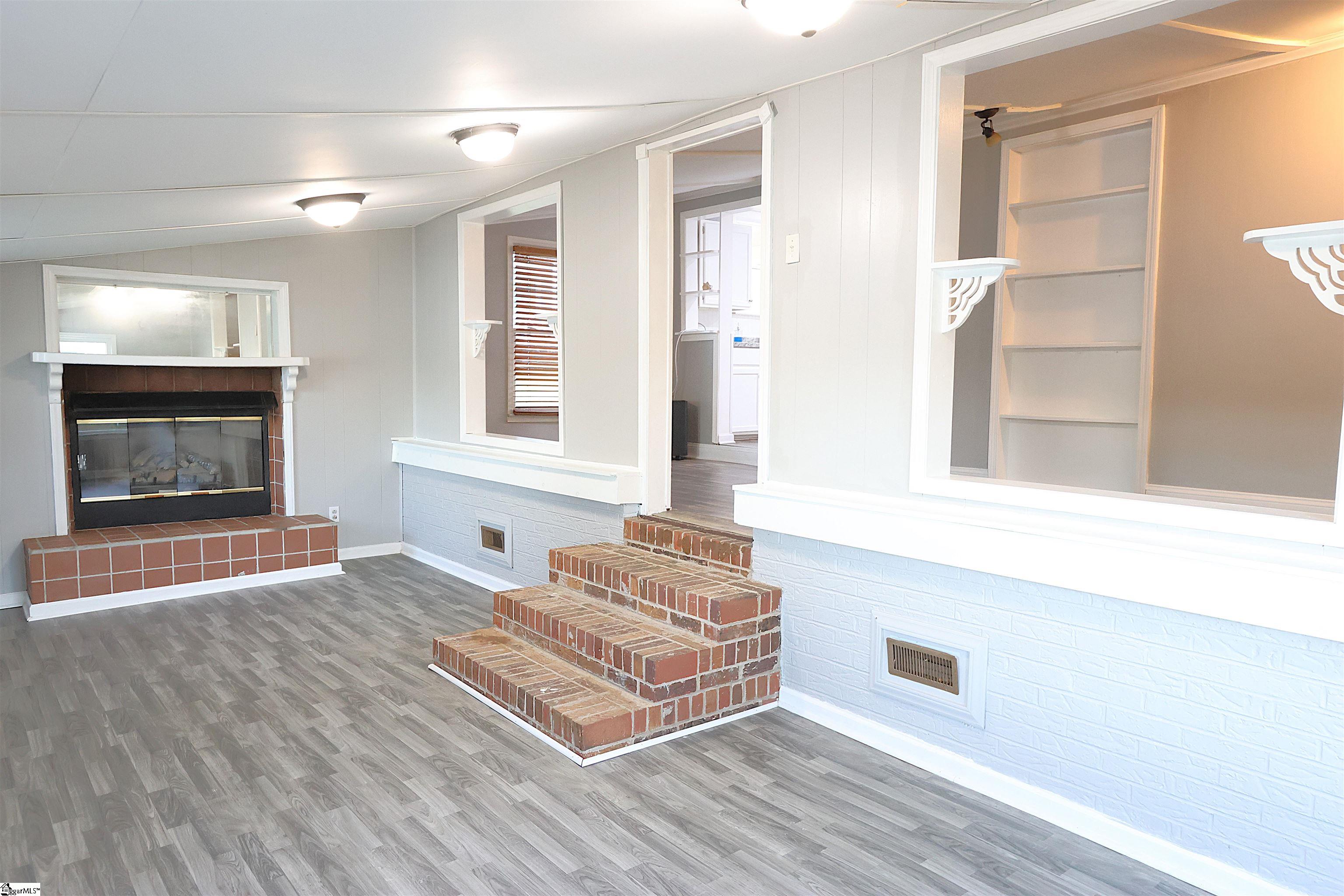 1010 Flymm Smith Road Waterloo, SC 29384