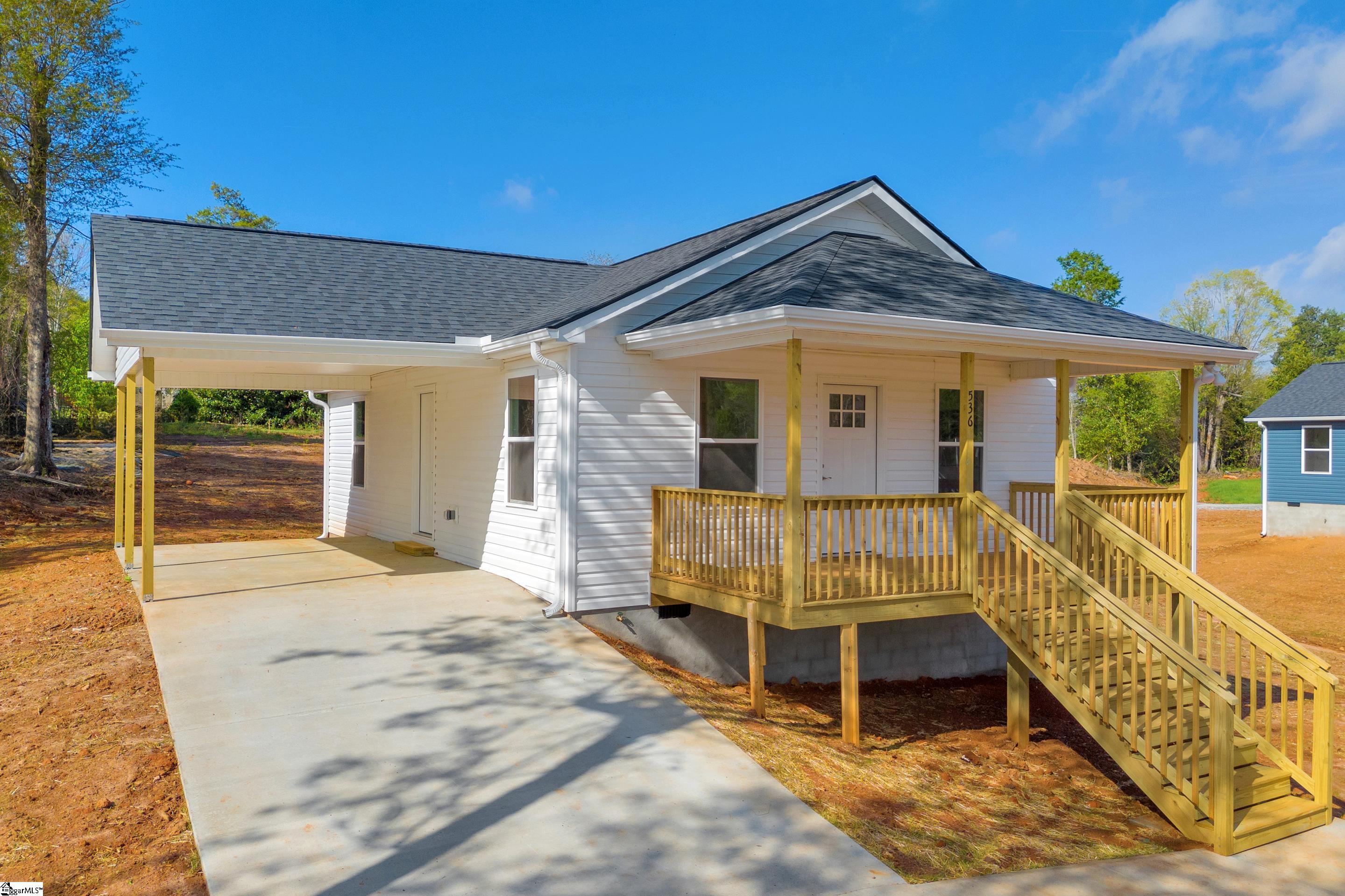 536 E South 5th Street Seneca, SC 29678
