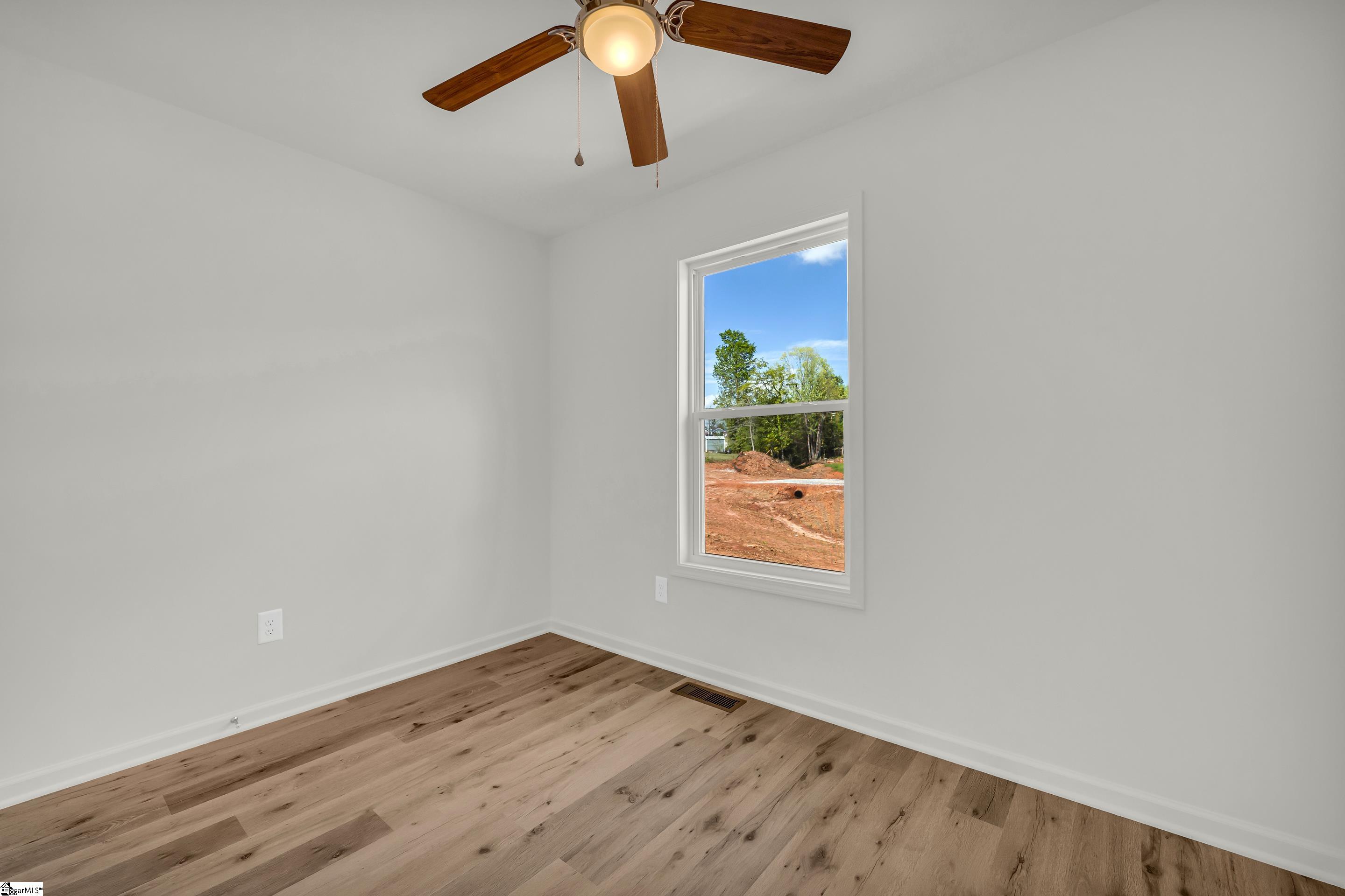 536 E South 5th Street Seneca, SC 29678