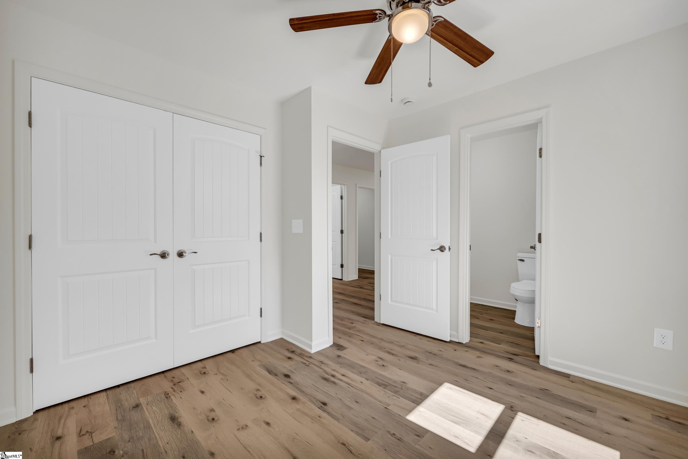 536 E South 5th Street Seneca, SC 29678