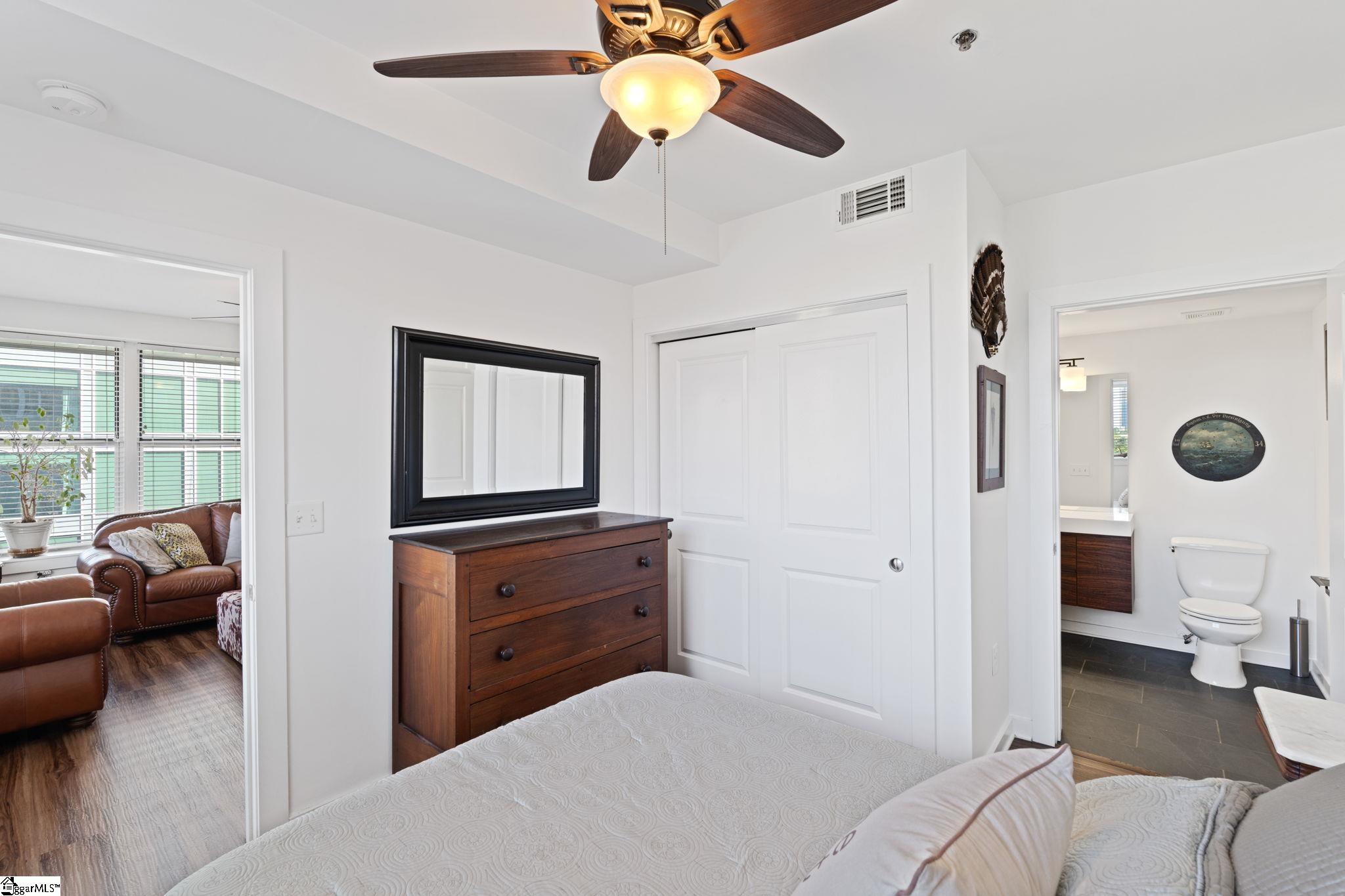 100 E Washington Street UNIT Unit 58 Greenville, SC 29601