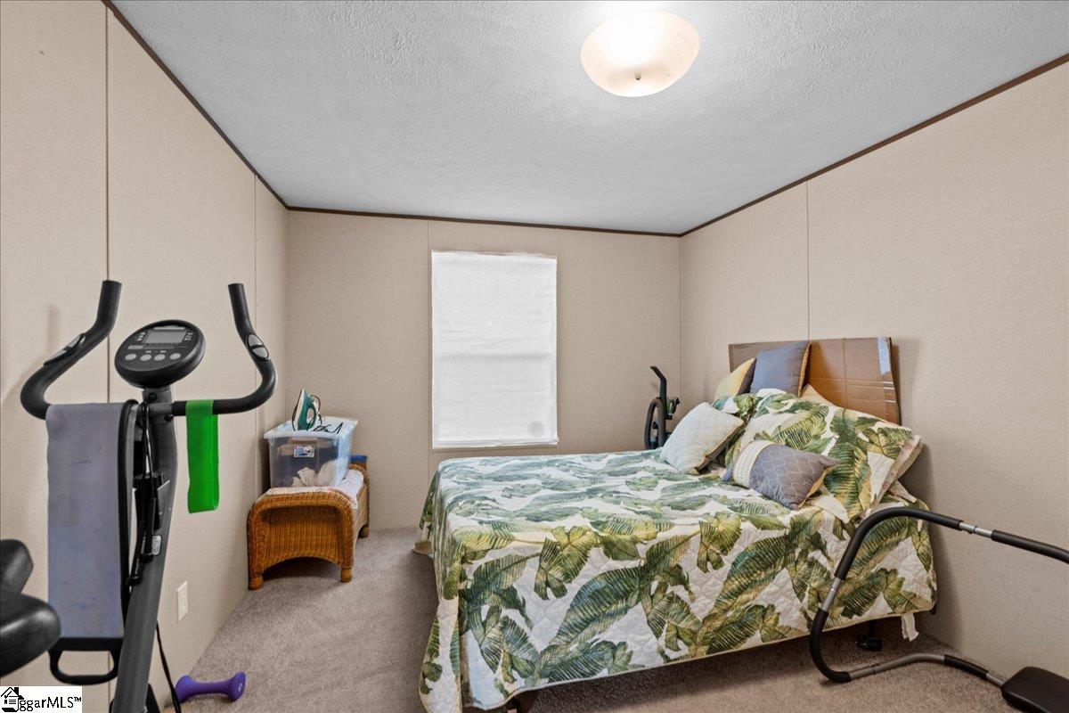 341 Pine Hill Road Woodruff, SC 29388