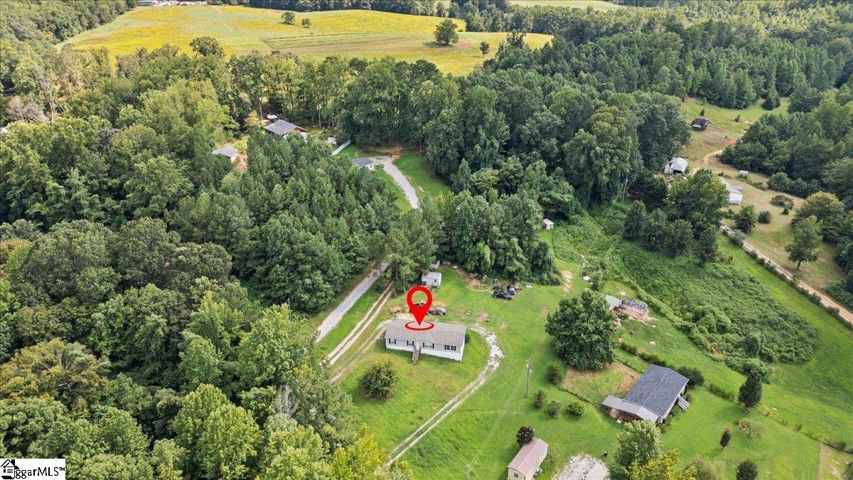 341 Pine Hill Road Woodruff, SC 29388