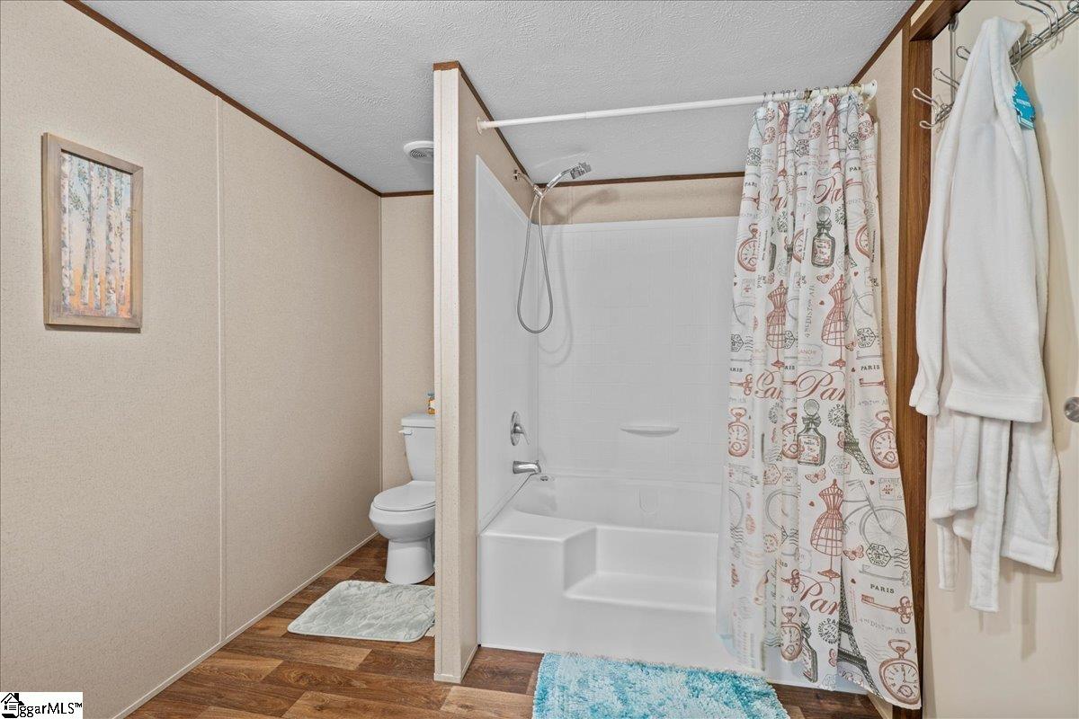 341 Pine Hill Road Woodruff, SC 29388