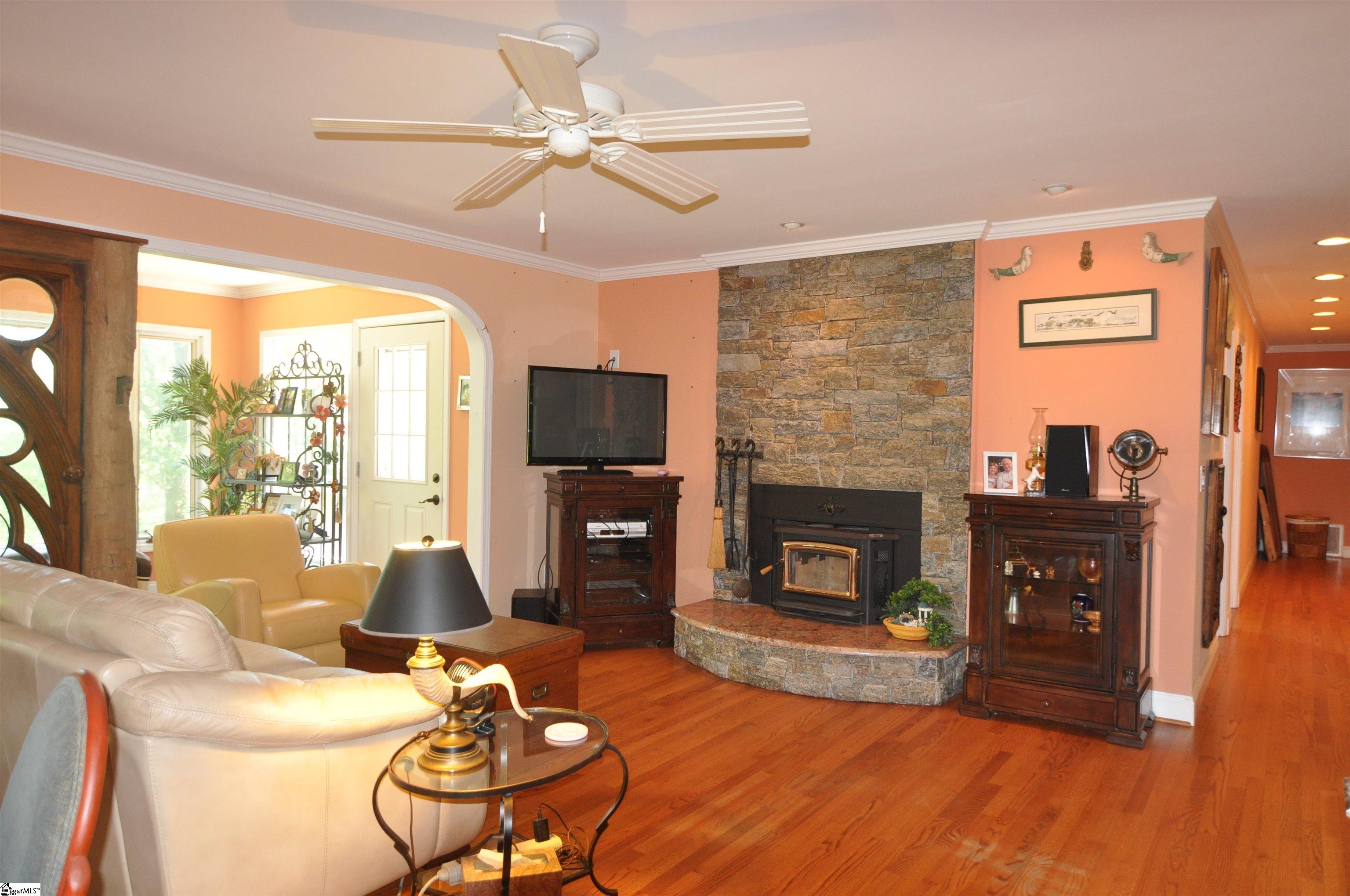502 Meadowlark Drive Tryon, NC 28782